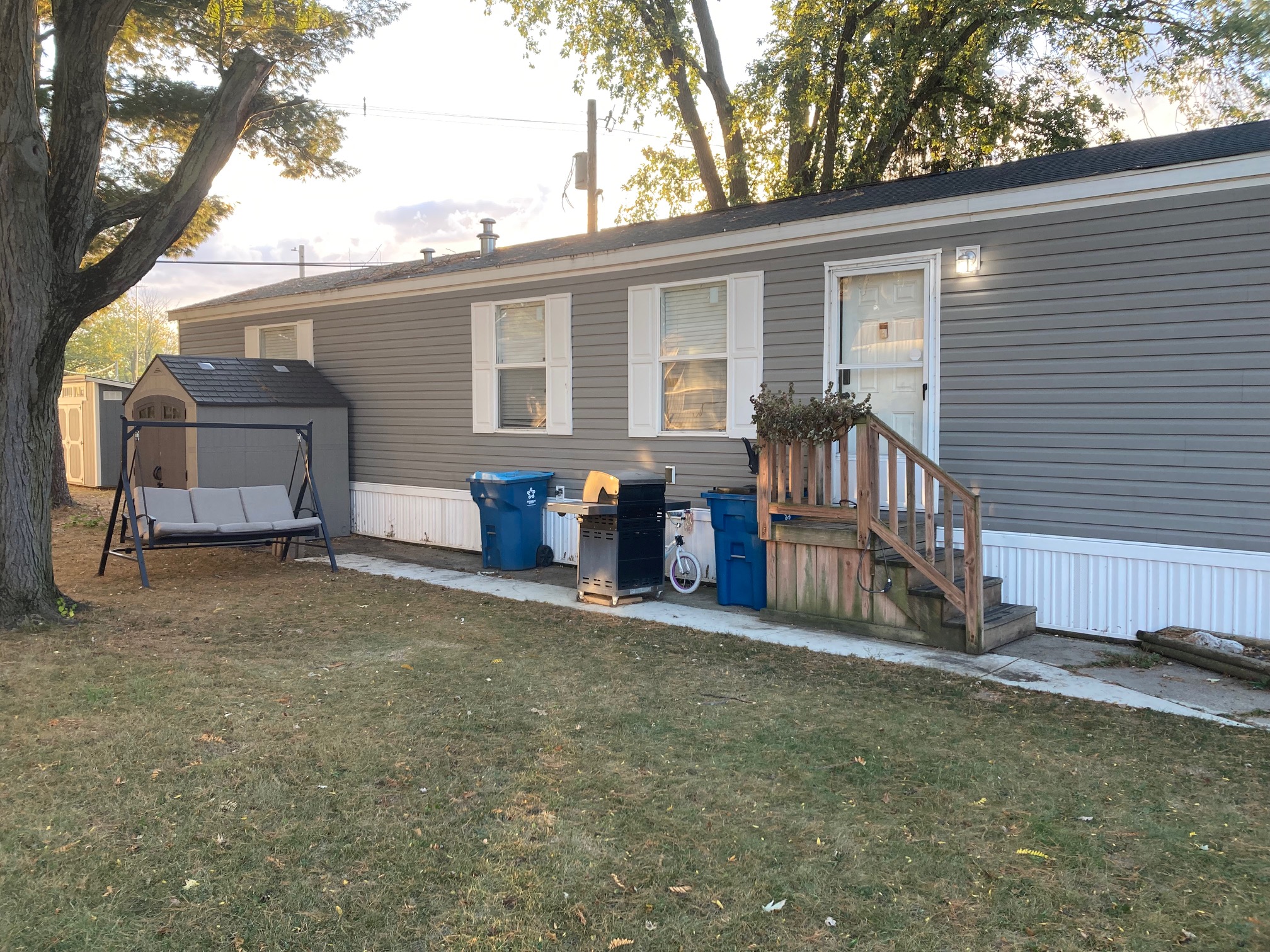 A photo of the Bluffton Woods Home