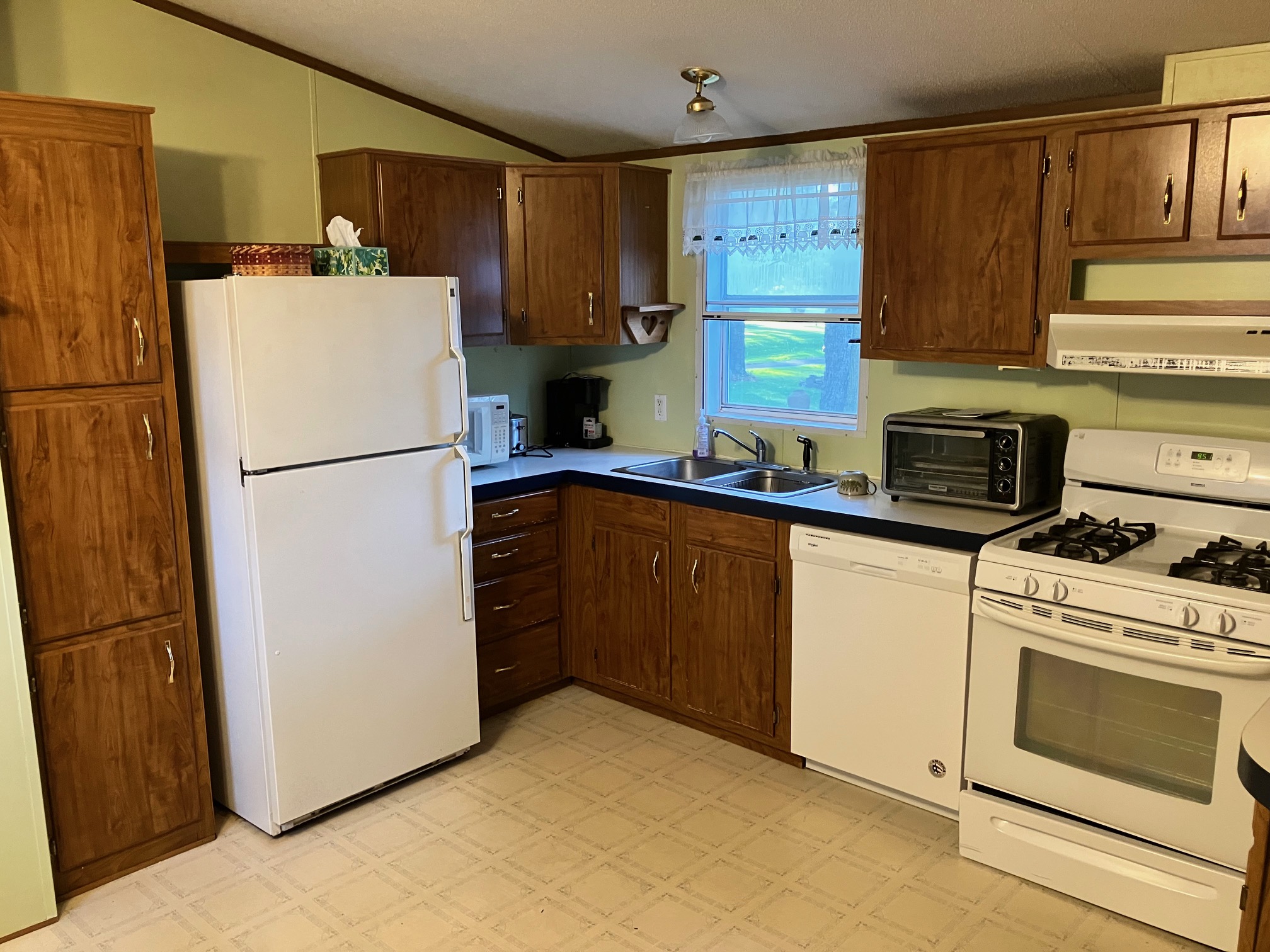 A photo of the Four Seasons Home