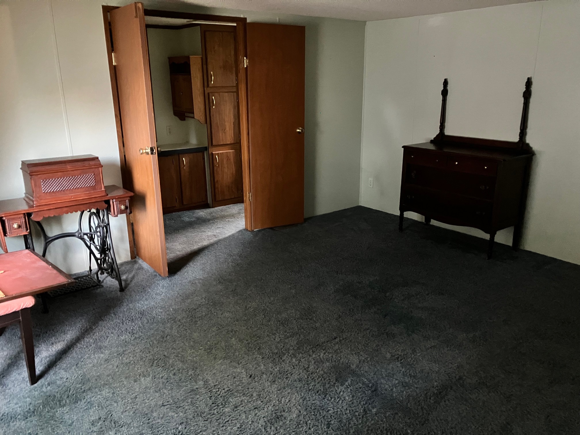 A photo of the Four Seasons Home