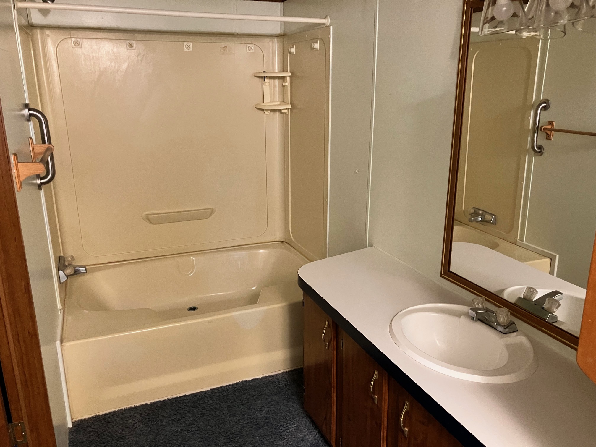 A photo of the Four Seasons Home