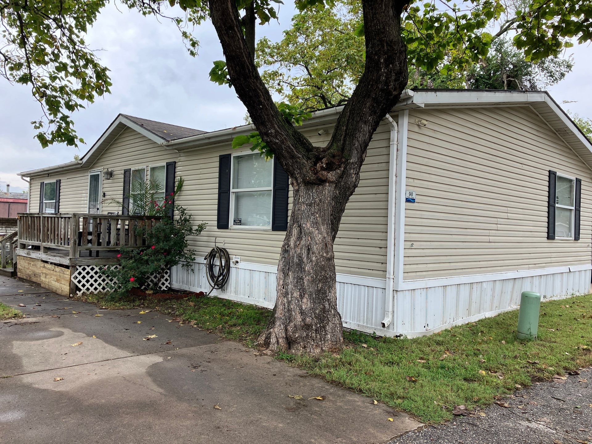 A photo of the Twin Oaks Home