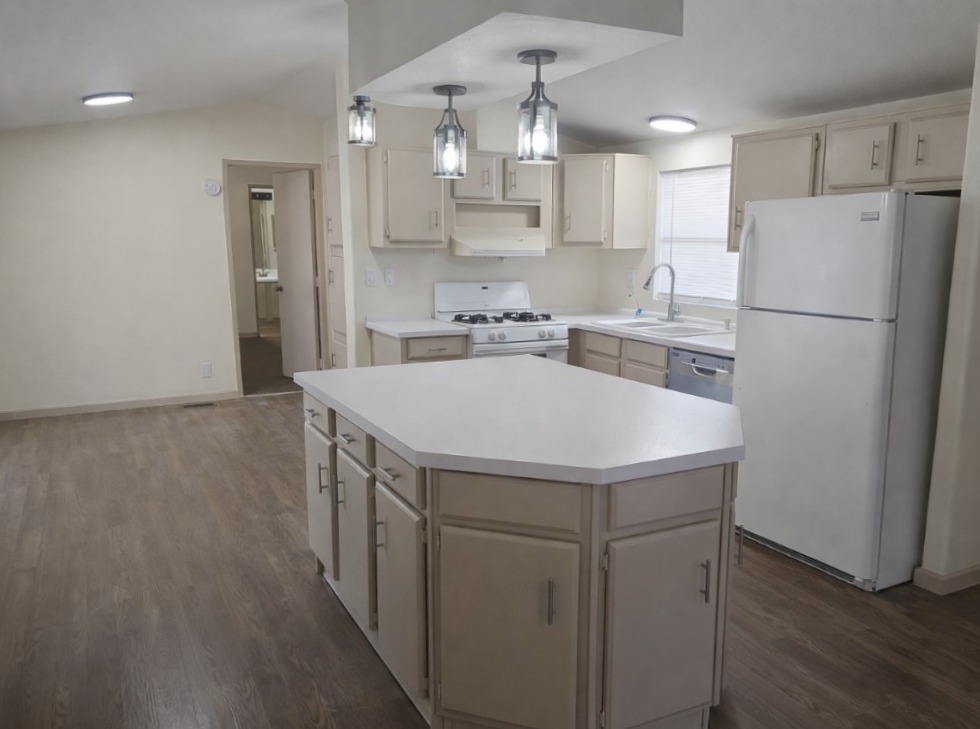 A photo of the Crescent Manor Home