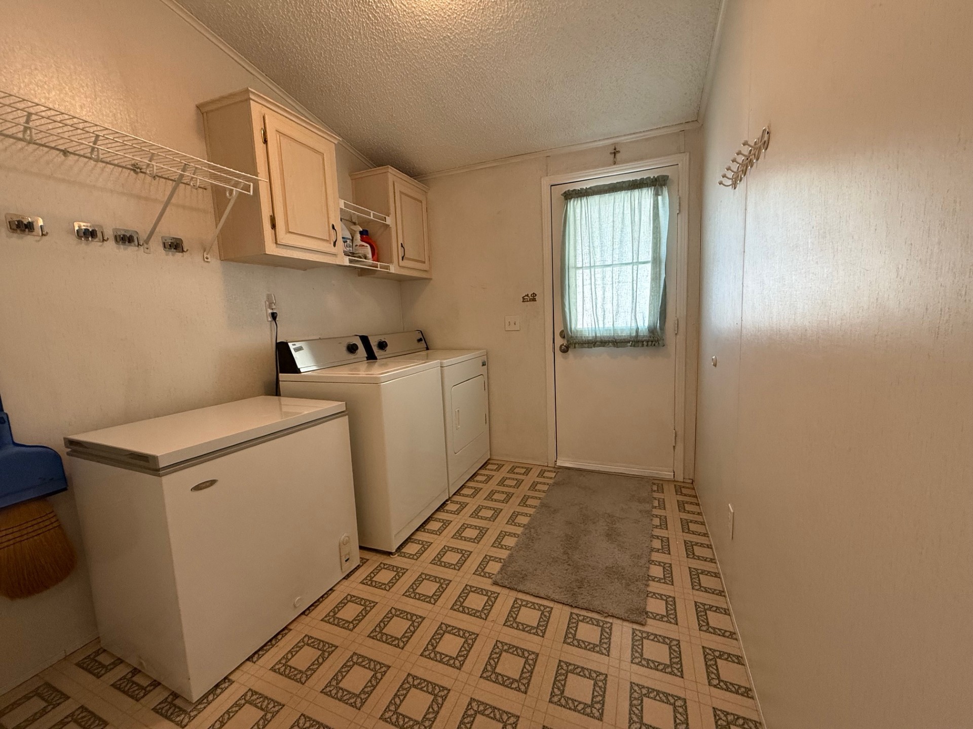 A photo of the River Oaks Home