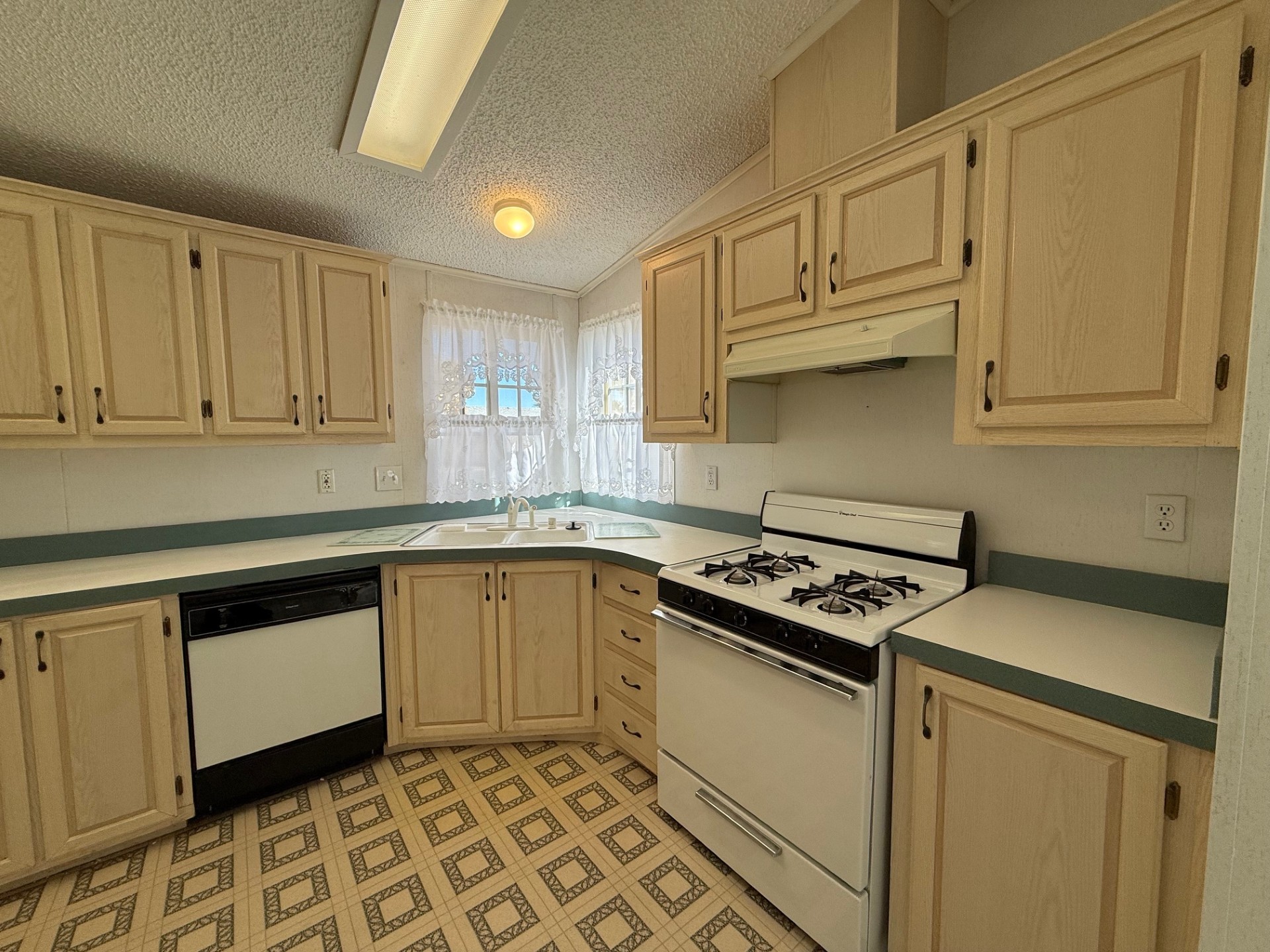 A photo of the River Oaks Home