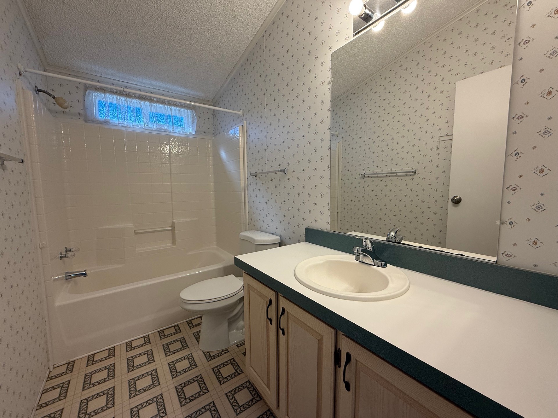 A photo of the River Oaks Home