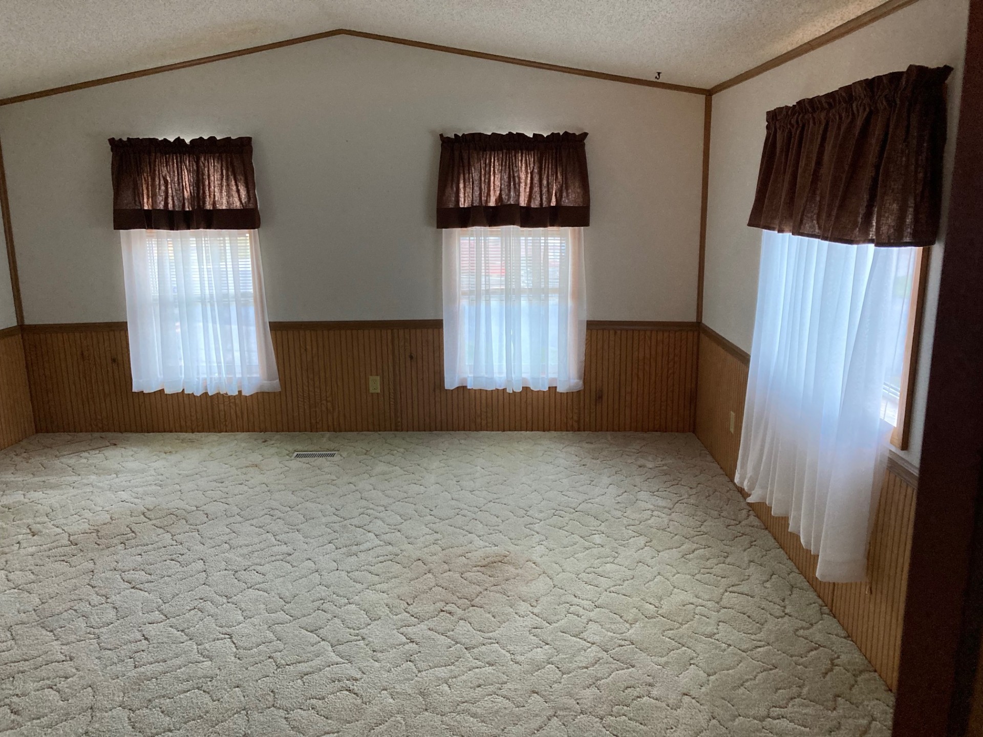 A photo of the Holiday South Home