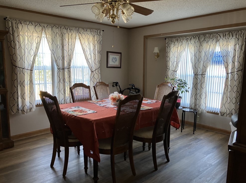 A photo of the Murray Manor Home