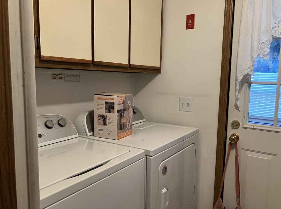 A photo of the Murray Manor Home