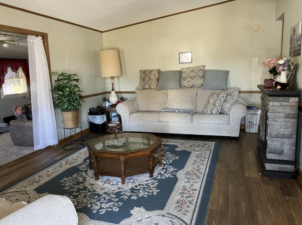 A photo of the Murray Manor Home