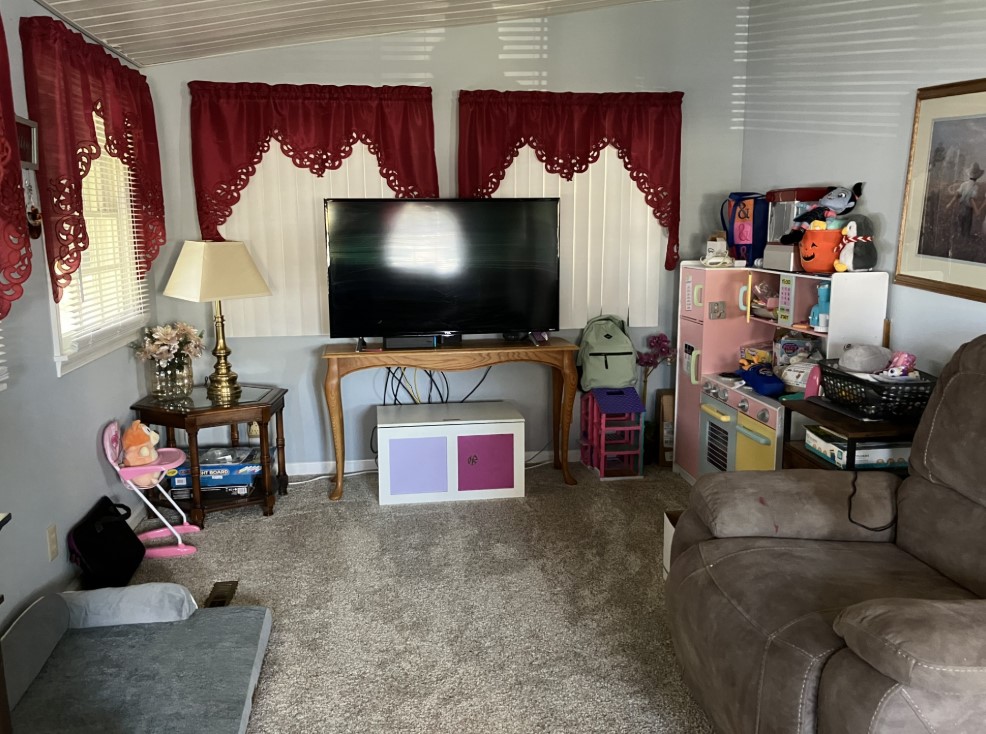 A photo of the Murray Manor Home