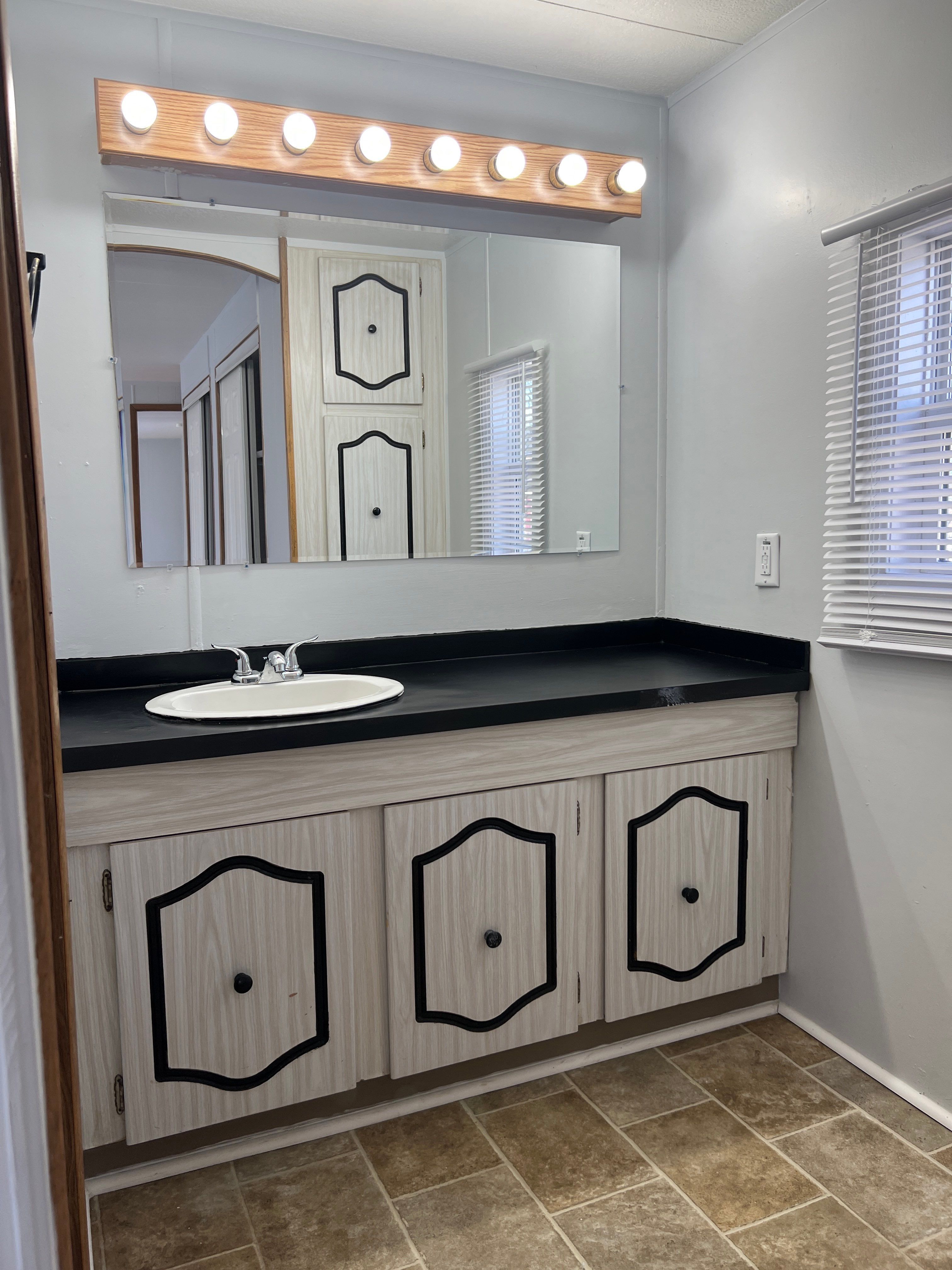 A photo of the Springdale Lake Home