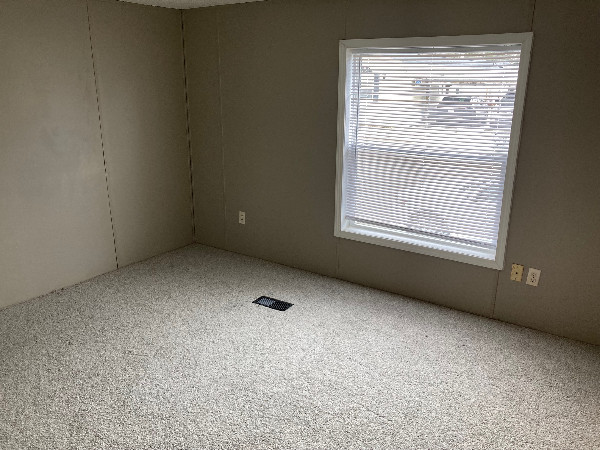 A photo of the Bluffton Woods Home