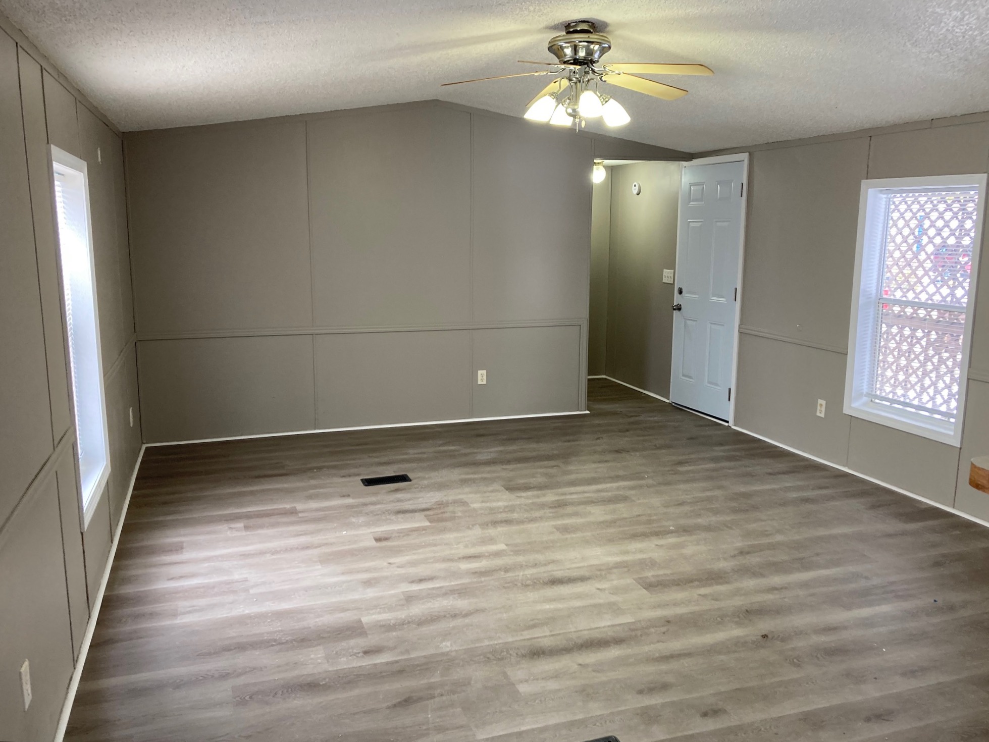 A photo of the Bluffton Woods Home