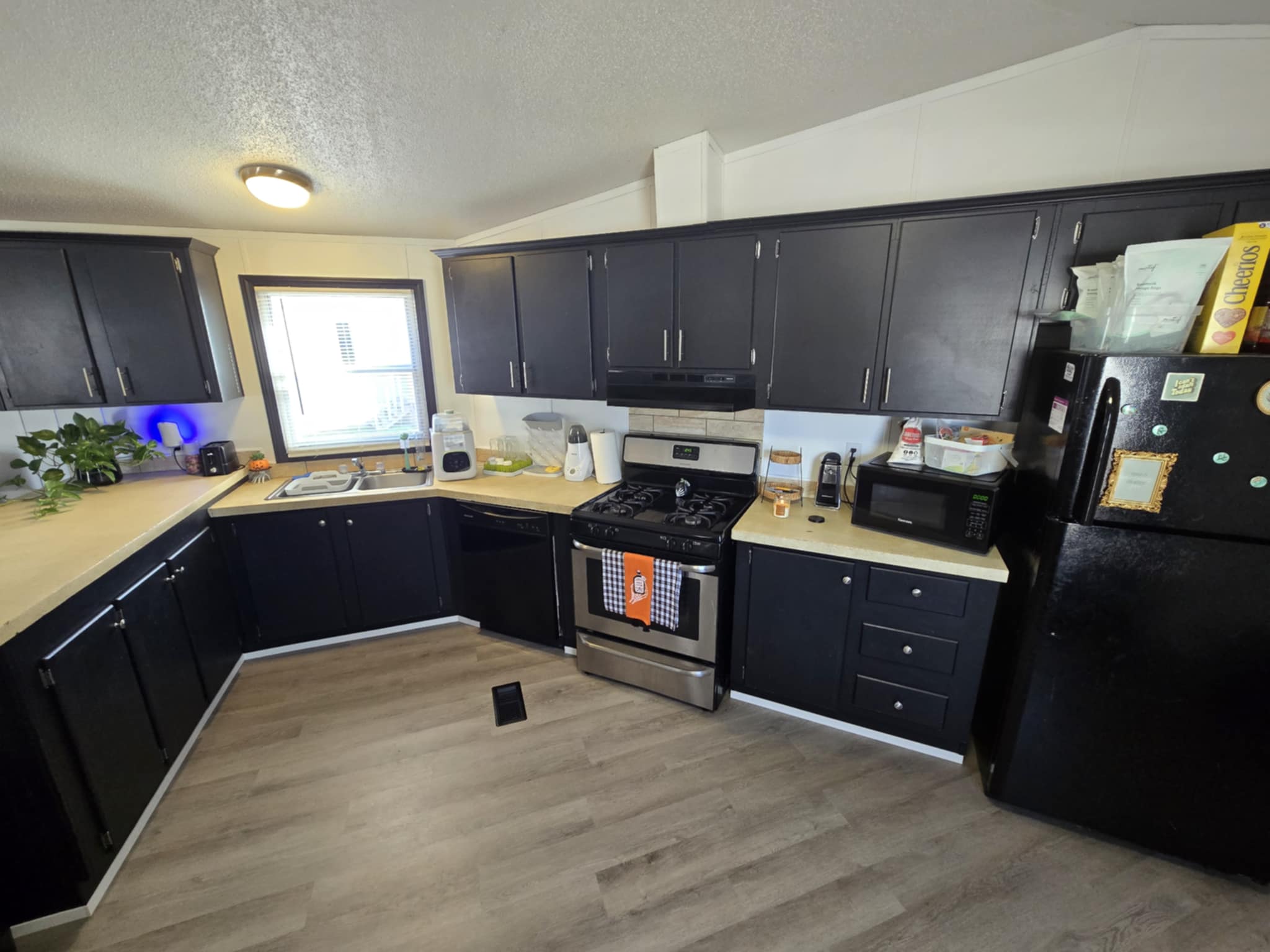 A photo of the El Caudillo Home