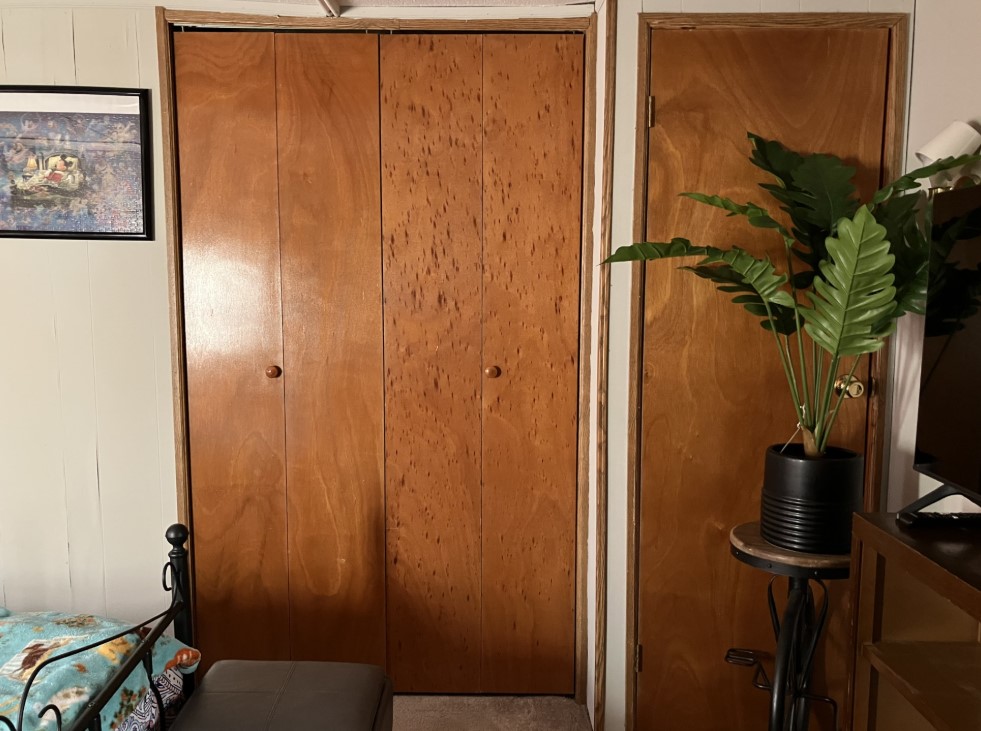 A photo of the Murray Manor Home