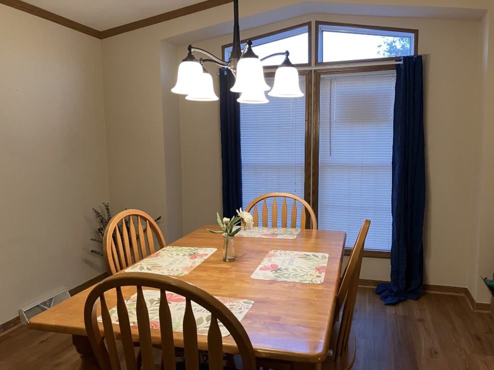 A photo of the Murray Manor Home