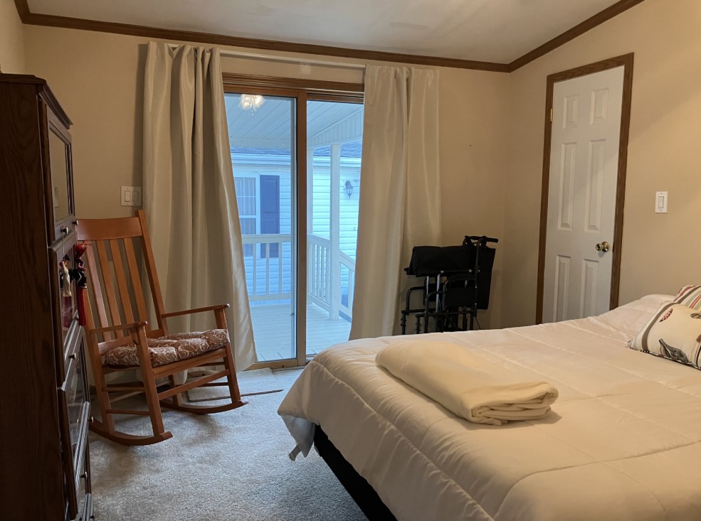 A photo of the Murray Manor Home