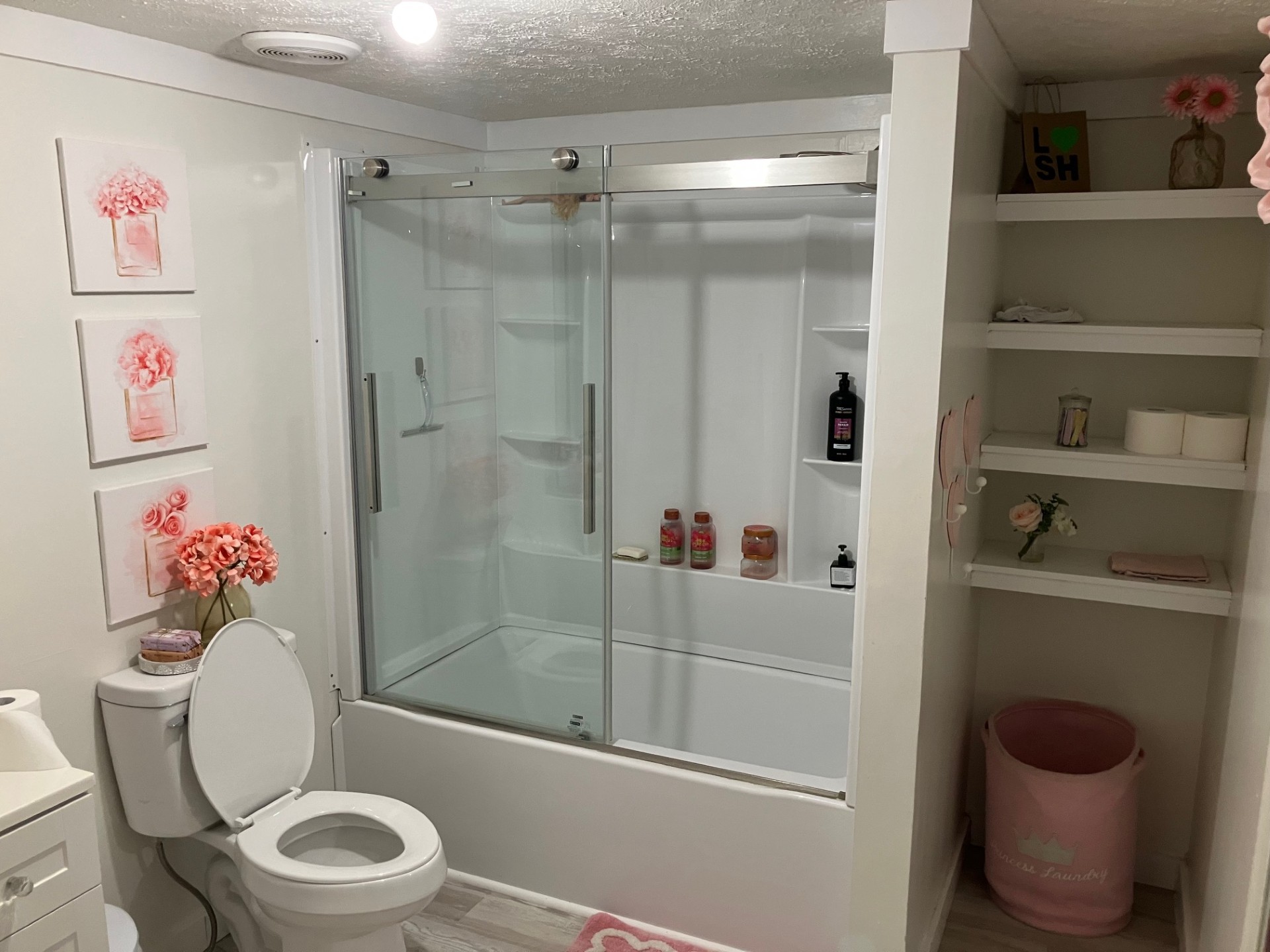 A photo of the Pecan Farms Home