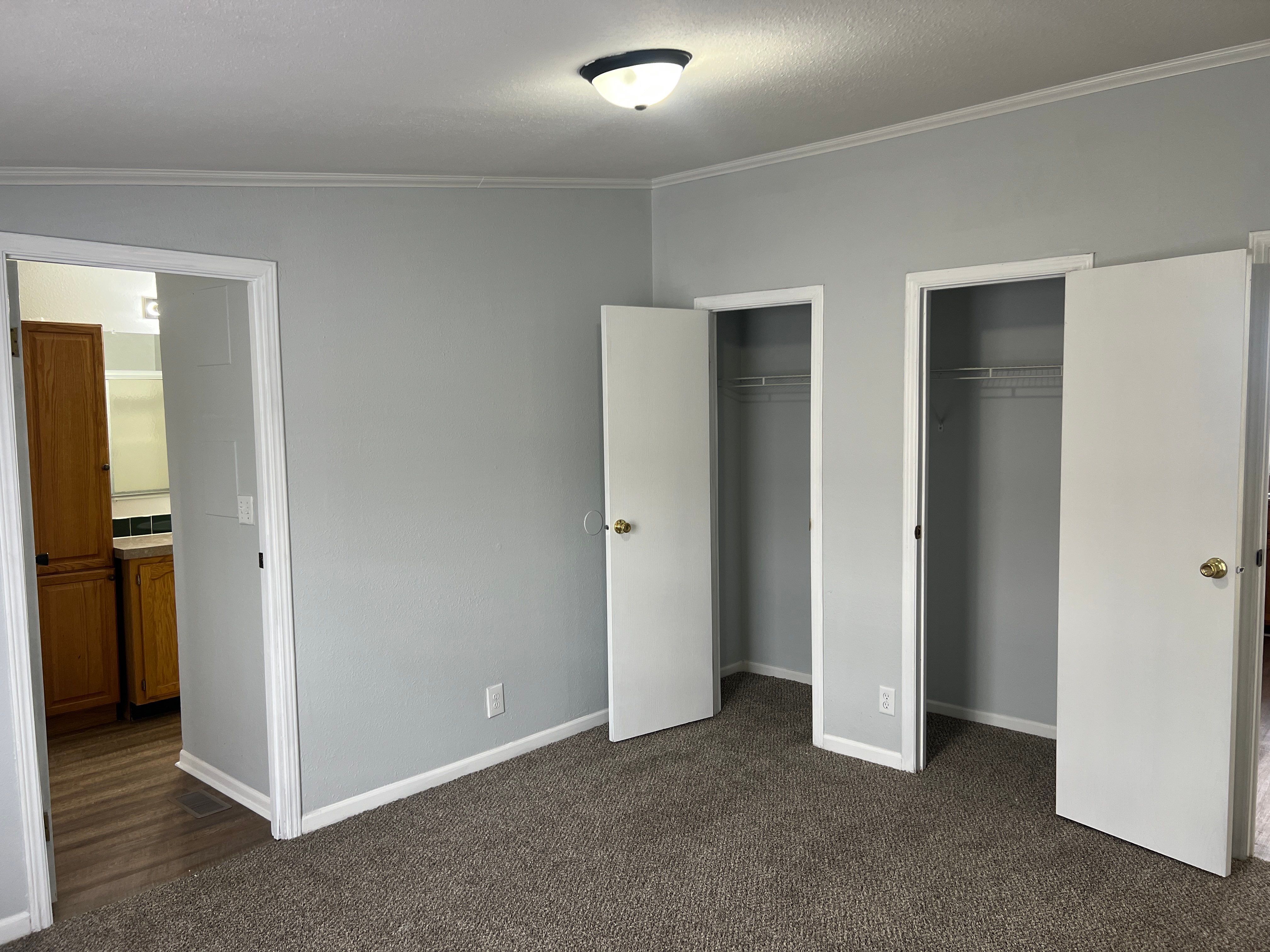 A photo of the Springdale Lake Home