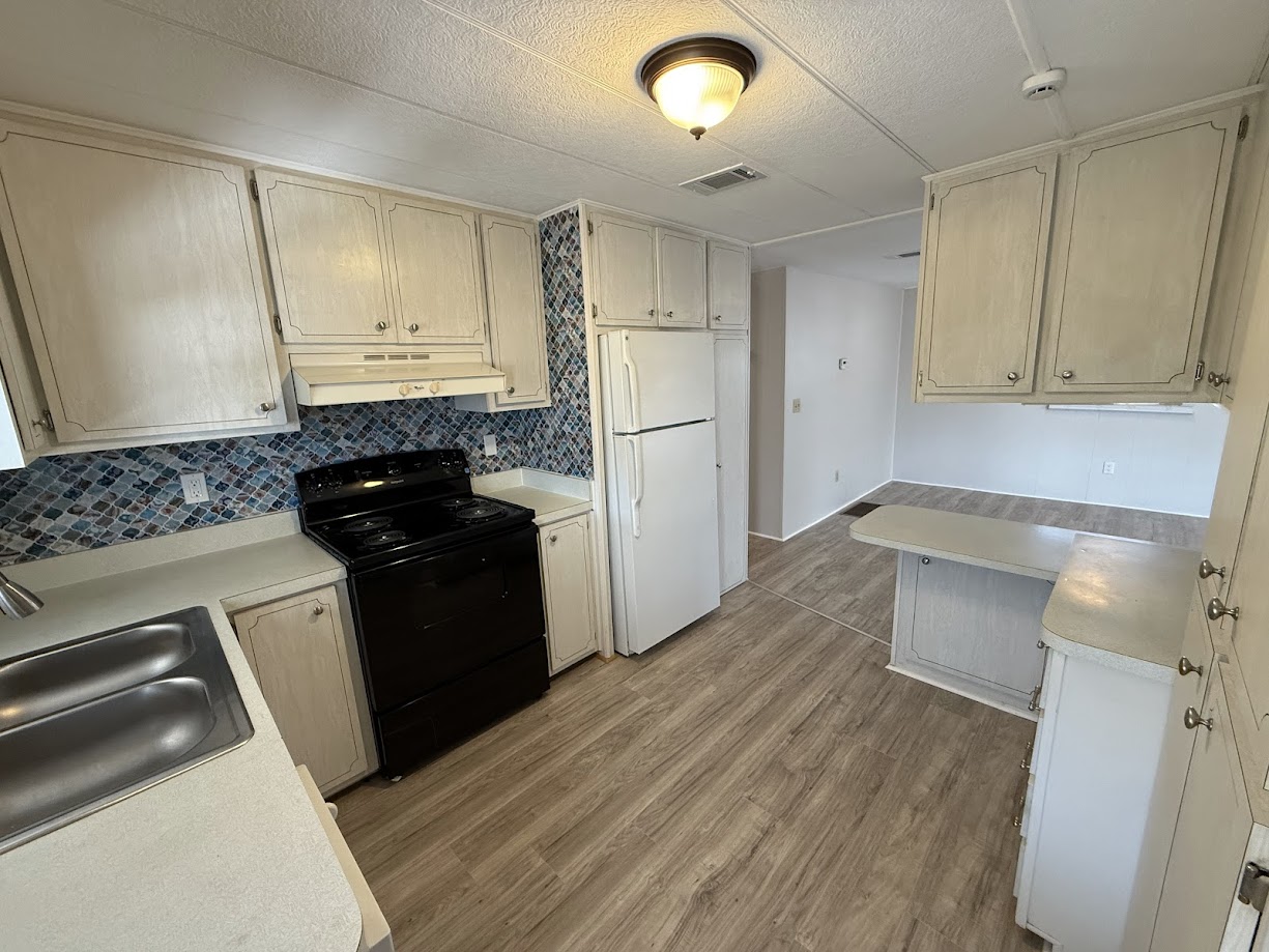 A photo of the Bayshore Windmill Village Home