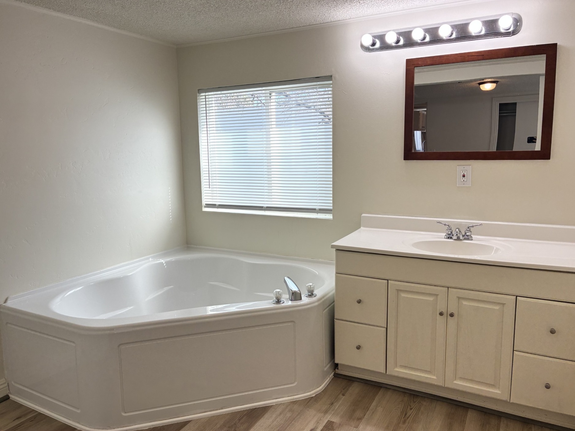 A photo of the Quail Ridge Home