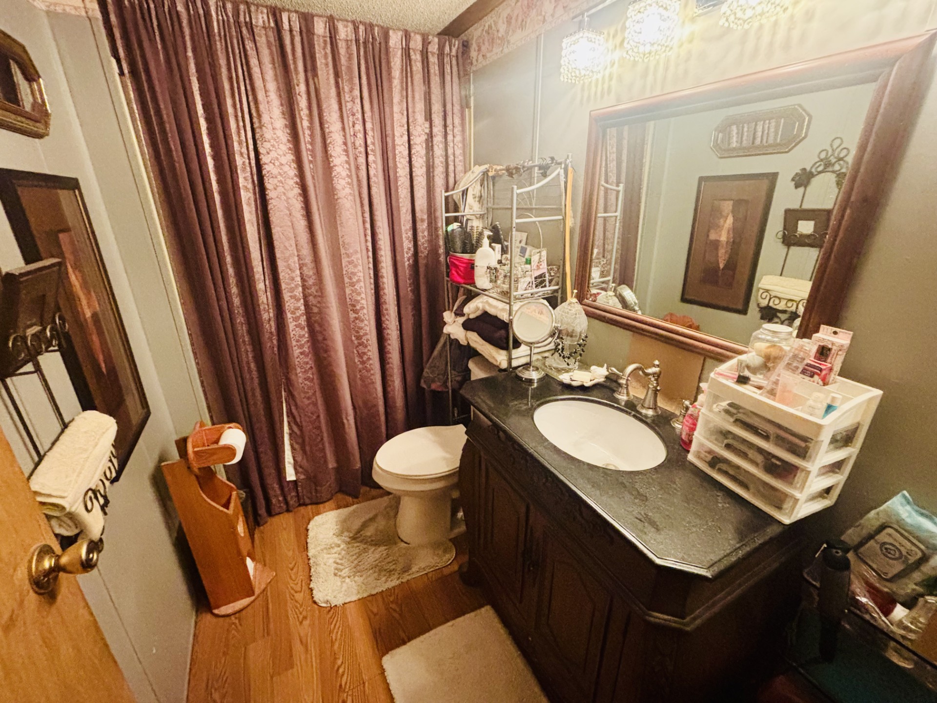 A photo of the Eagle Crest Home