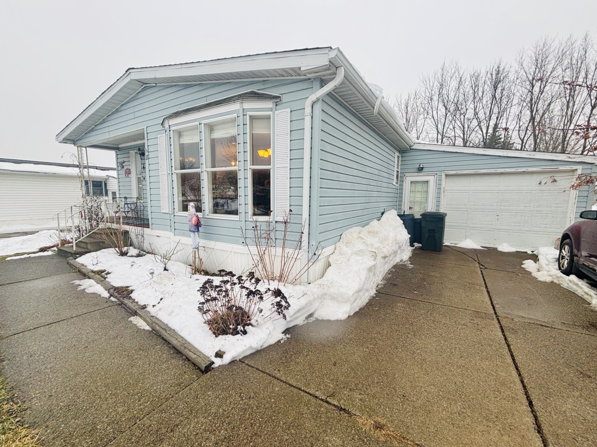 A photo of the Eagle Crest Home