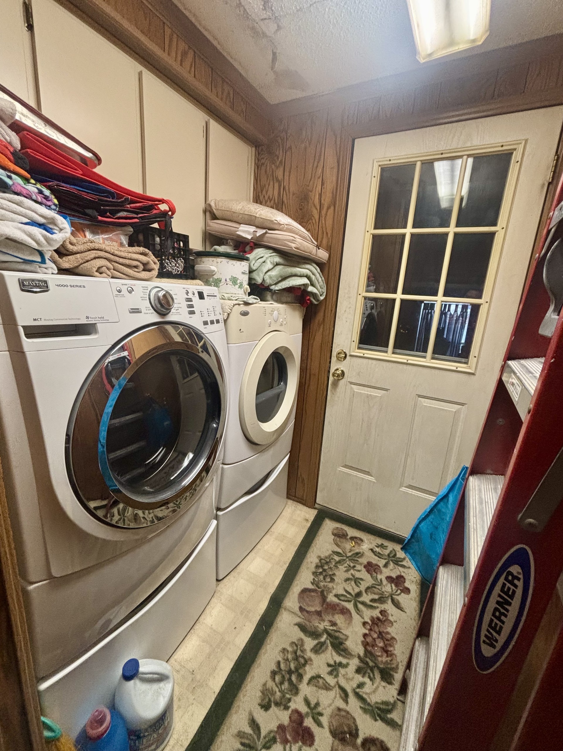 A photo of the Eagle Crest Home