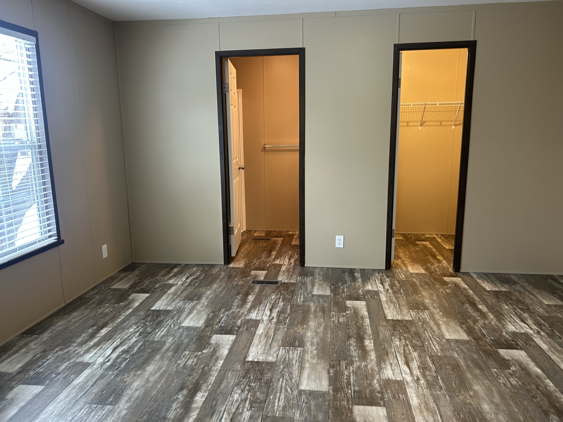 A photo of the Colonial Gardens Home