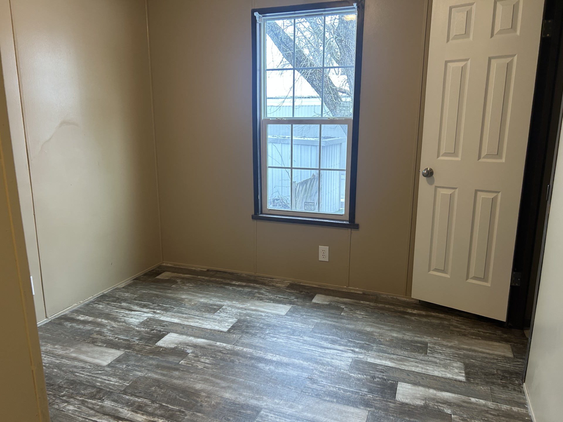 A photo of the Colonial Gardens Home