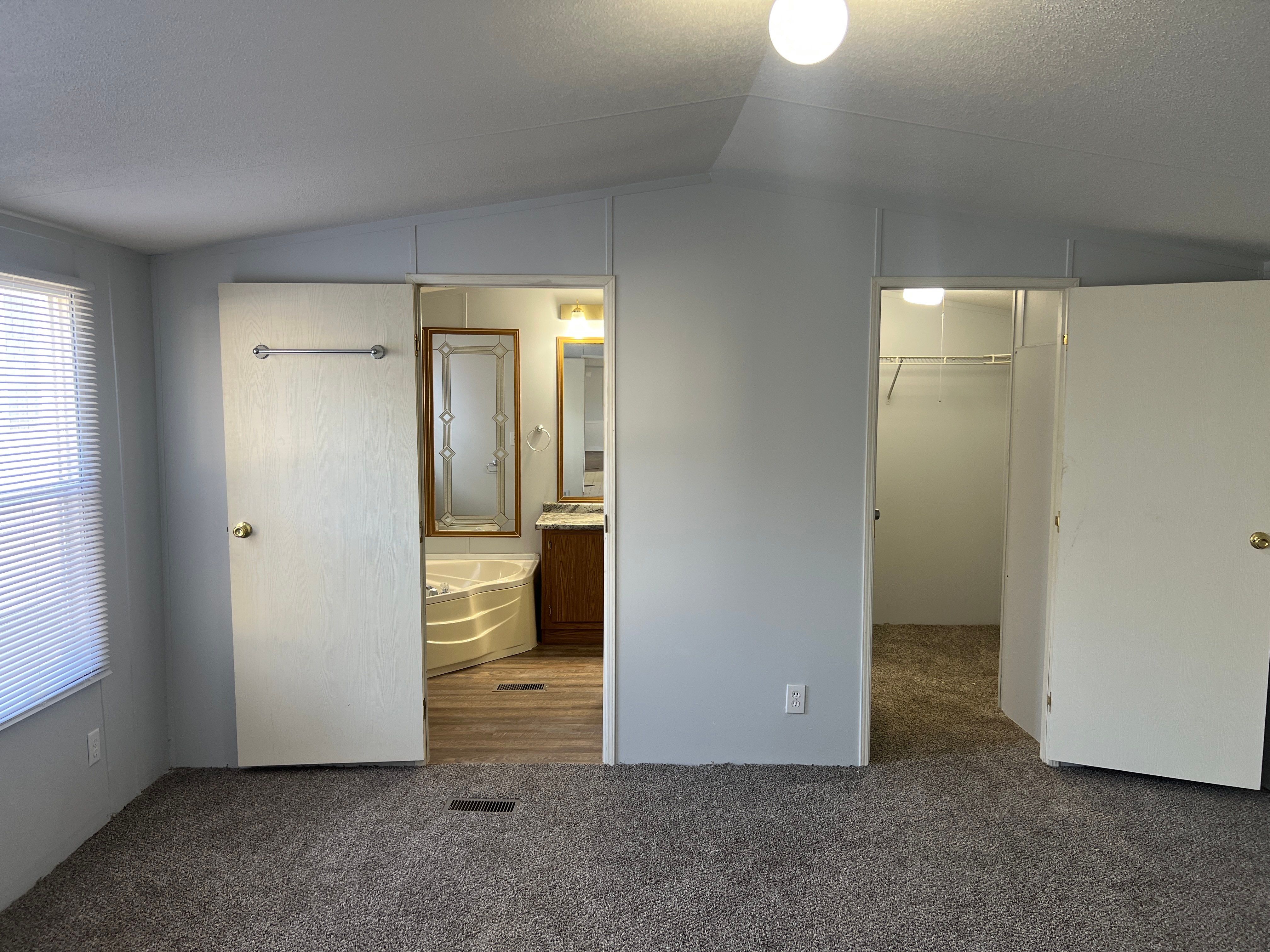 A photo of the Springdale Lake Home