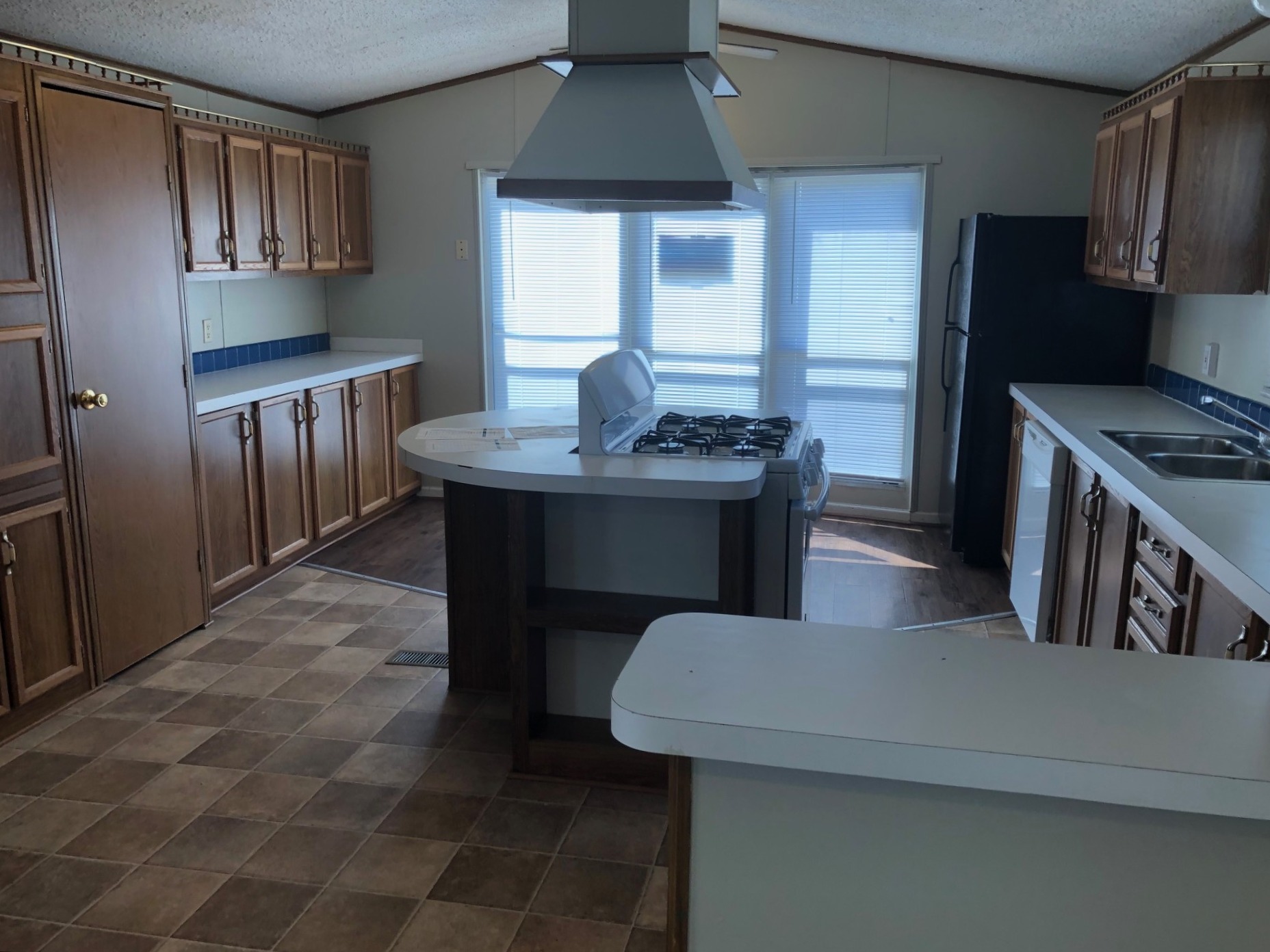 A photo of the Navajo Lake Estates Home