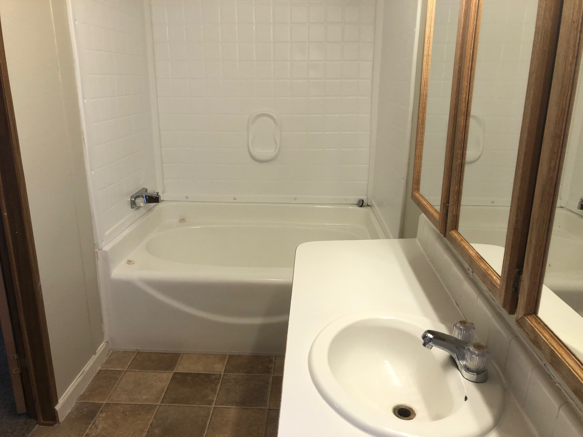 A photo of the Navajo Lake Estates Home