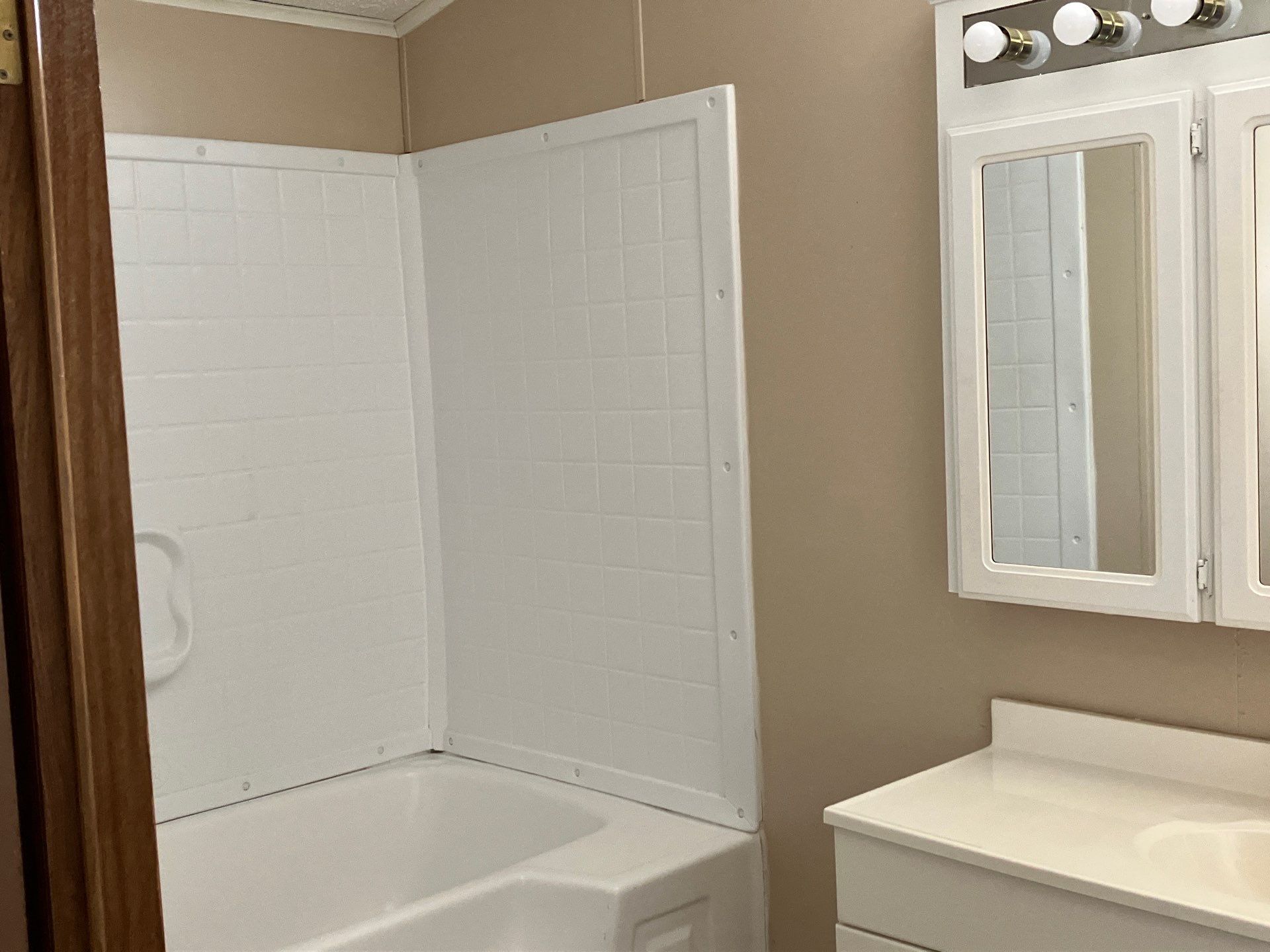 A photo of the Navajo Lake Estates Home