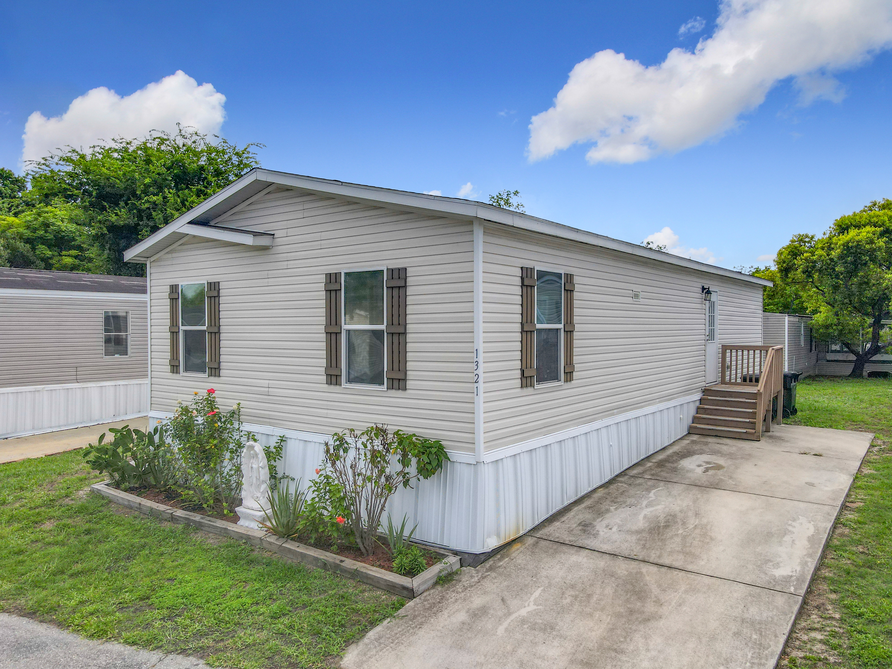 A photo of the Shadow Hills Home