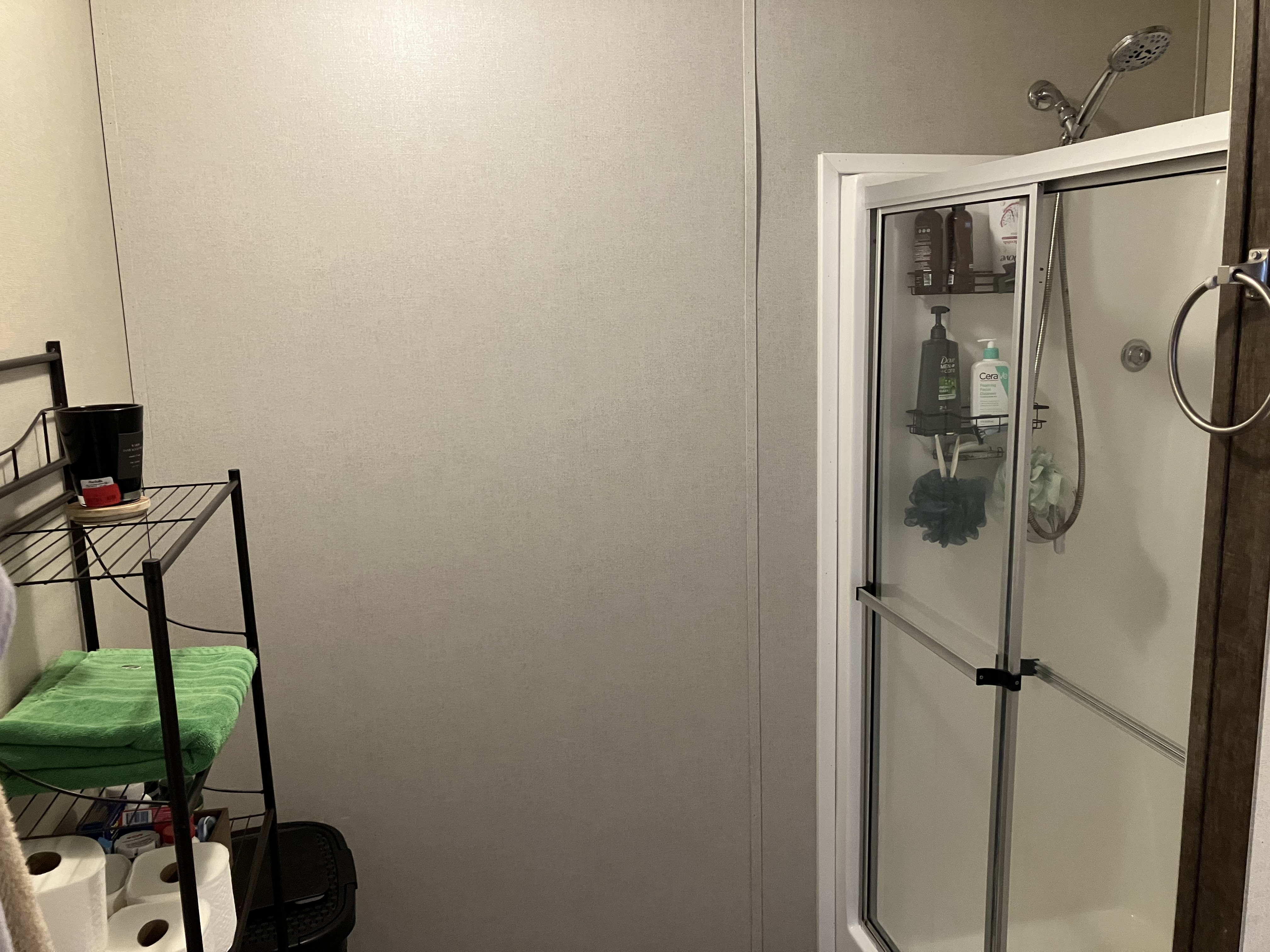 A photo of the Colonial Estates Home