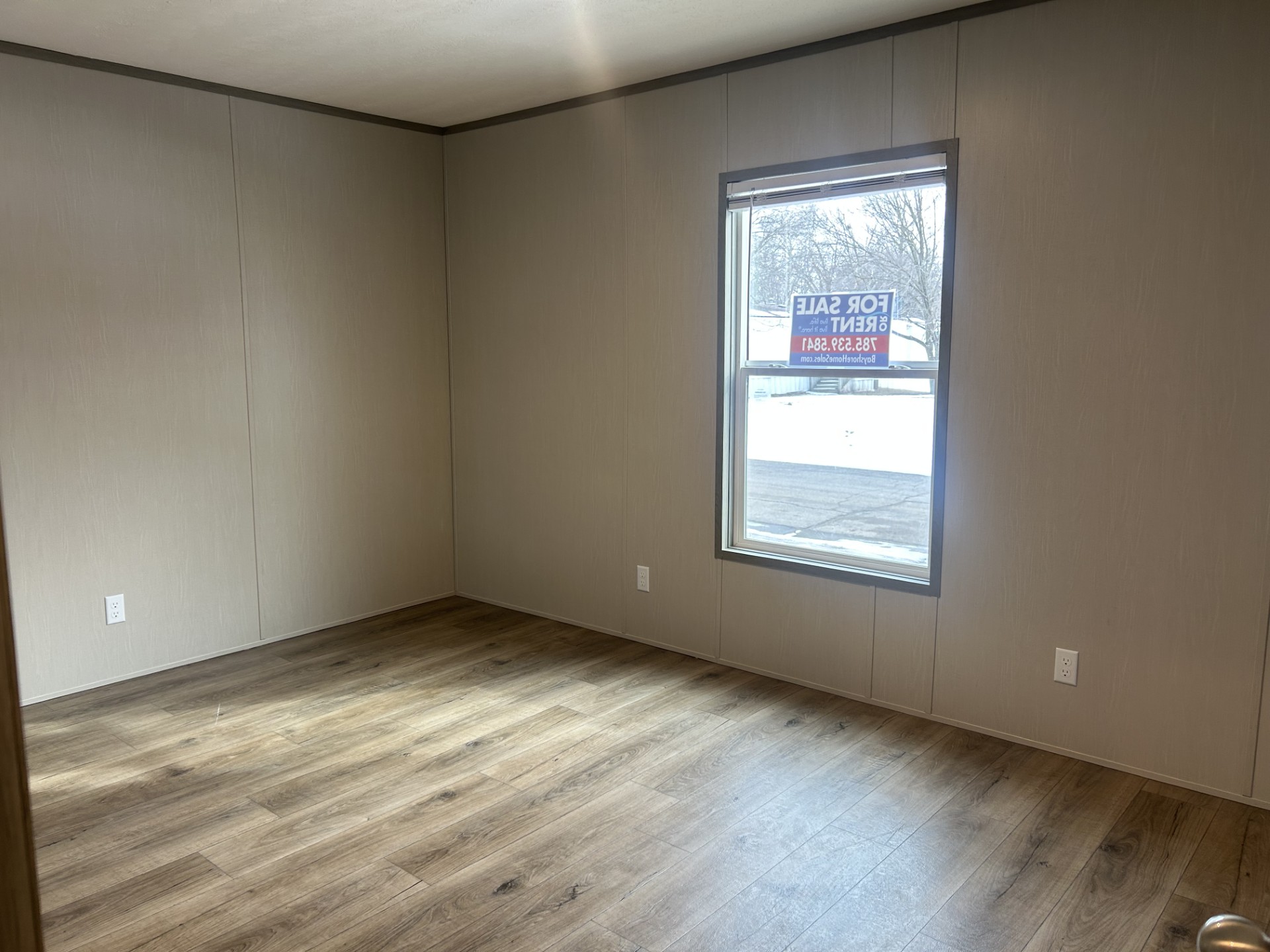 A photo of the Colonial Gardens Home