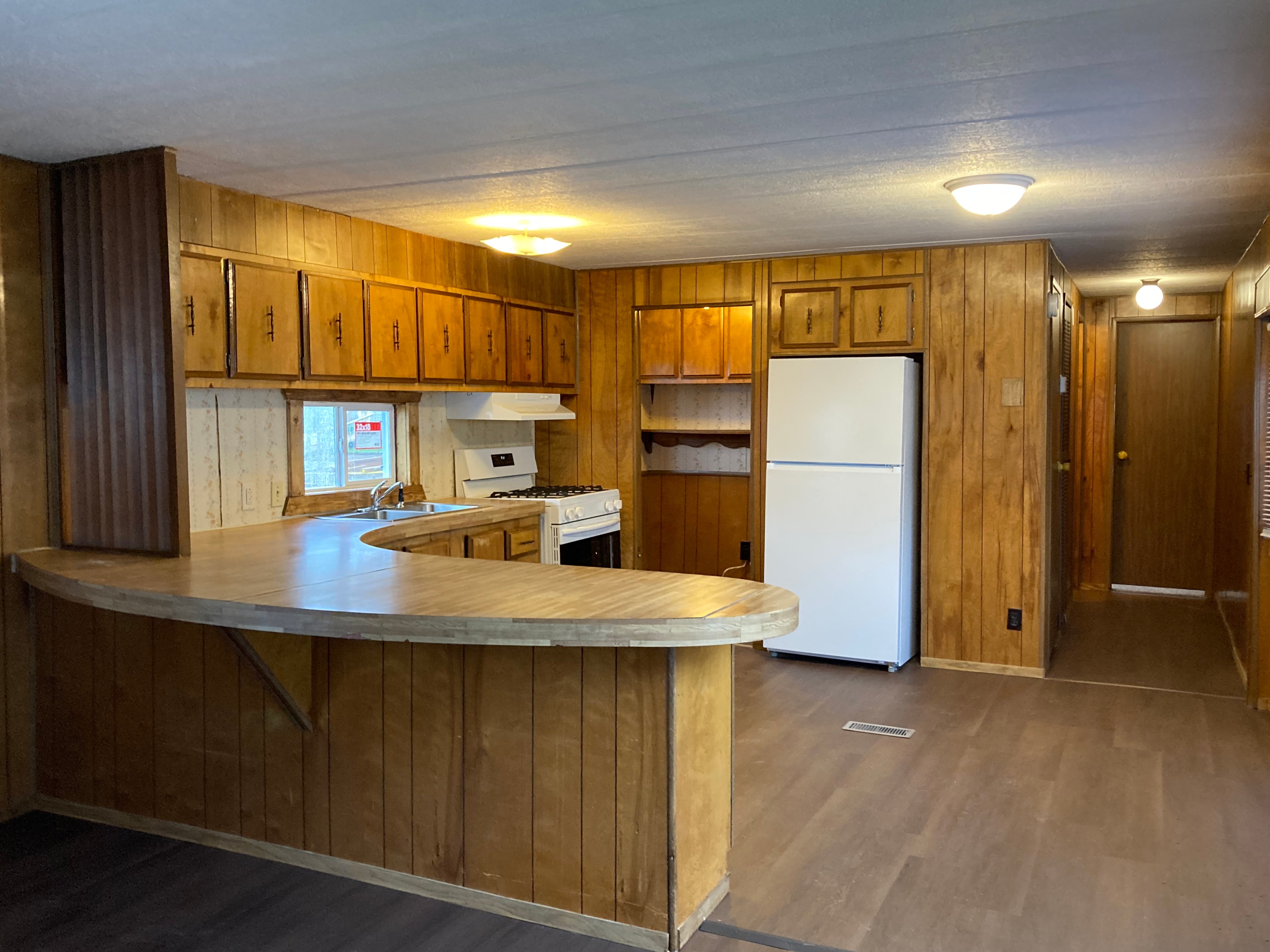 A photo of the Lakeshore Terrace Home