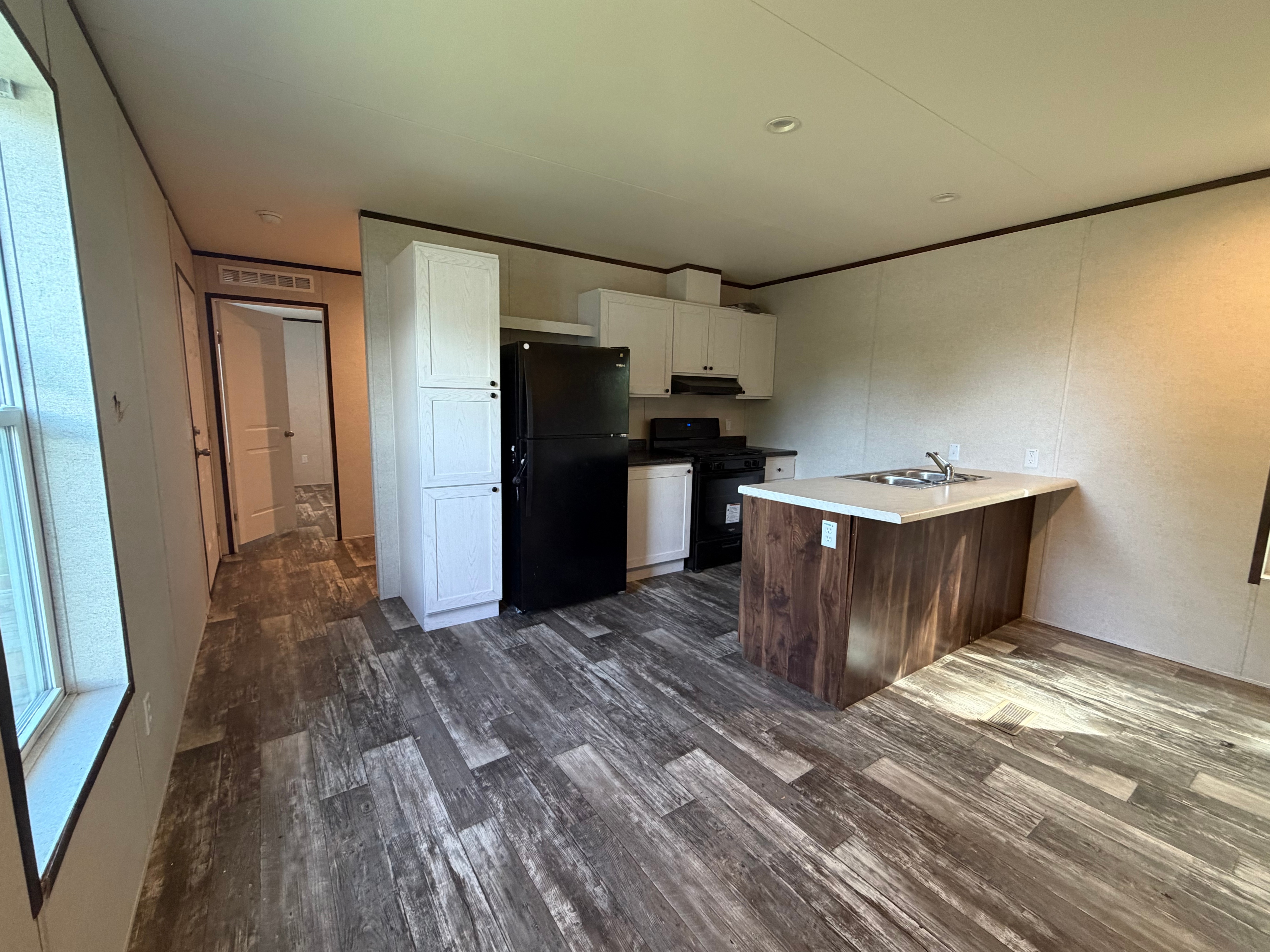 A photo of the Lakeshore Landing Home