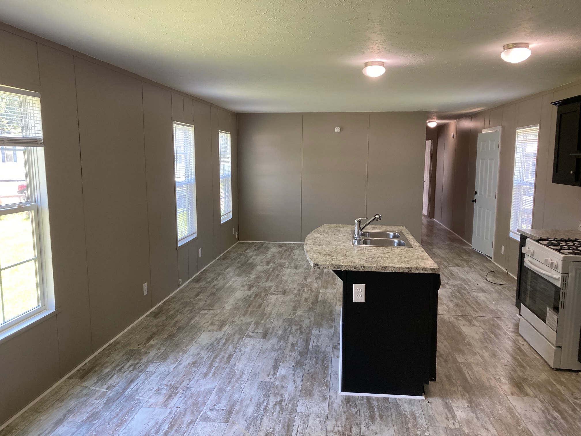 A photo of the Bluffton Woods Home