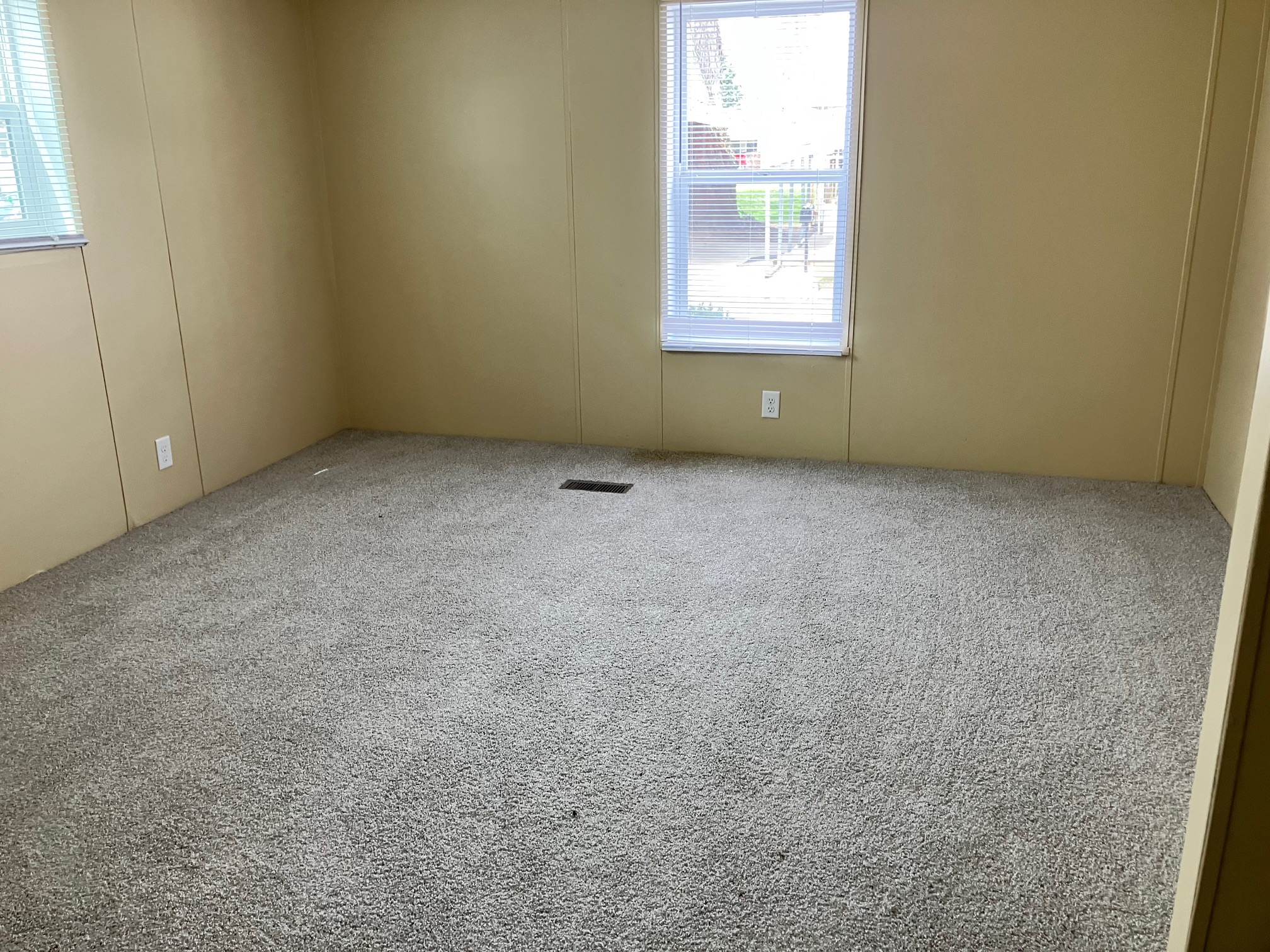 A photo of the Four Seasons Home