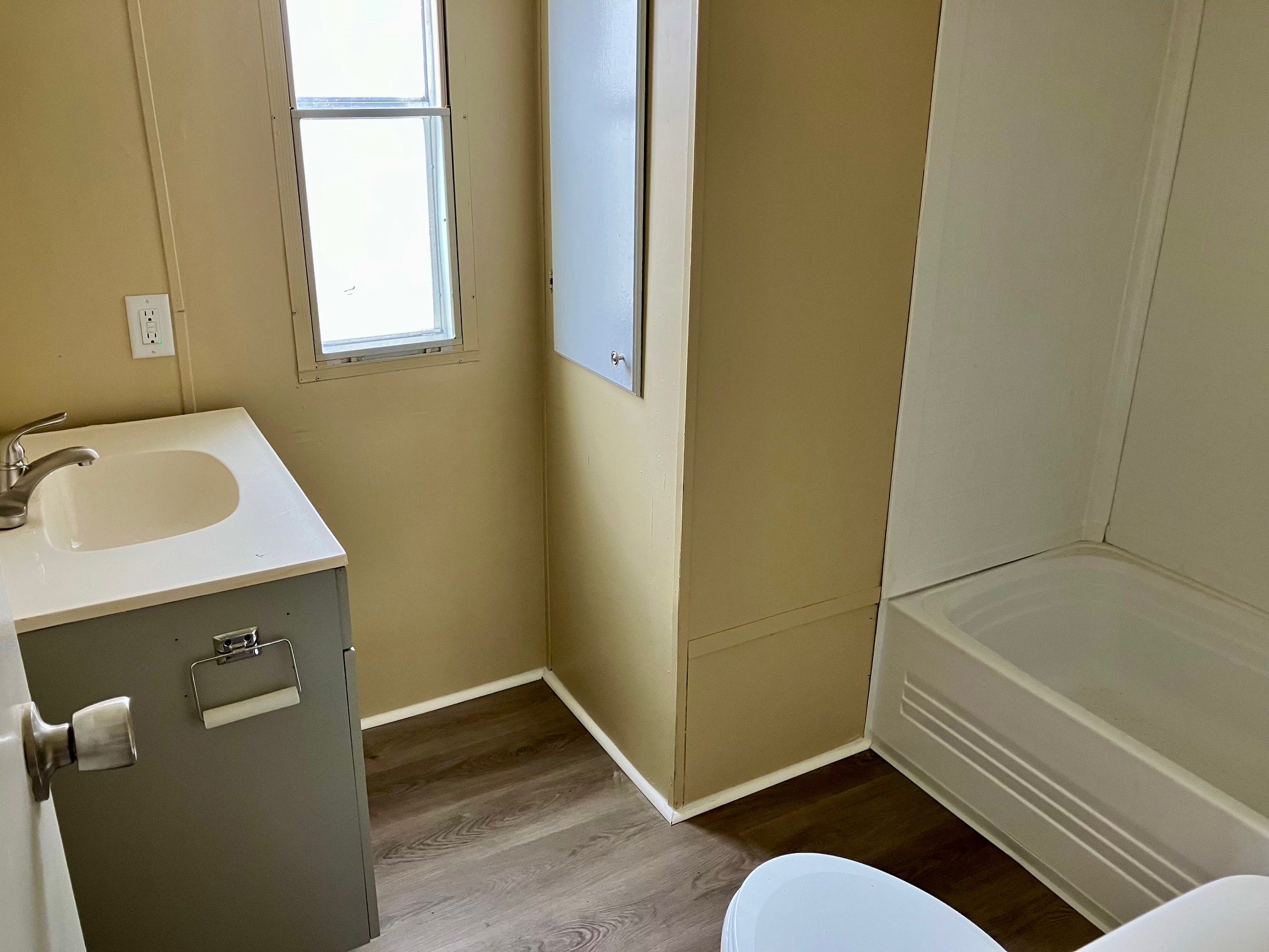 A photo of the Four Seasons Home