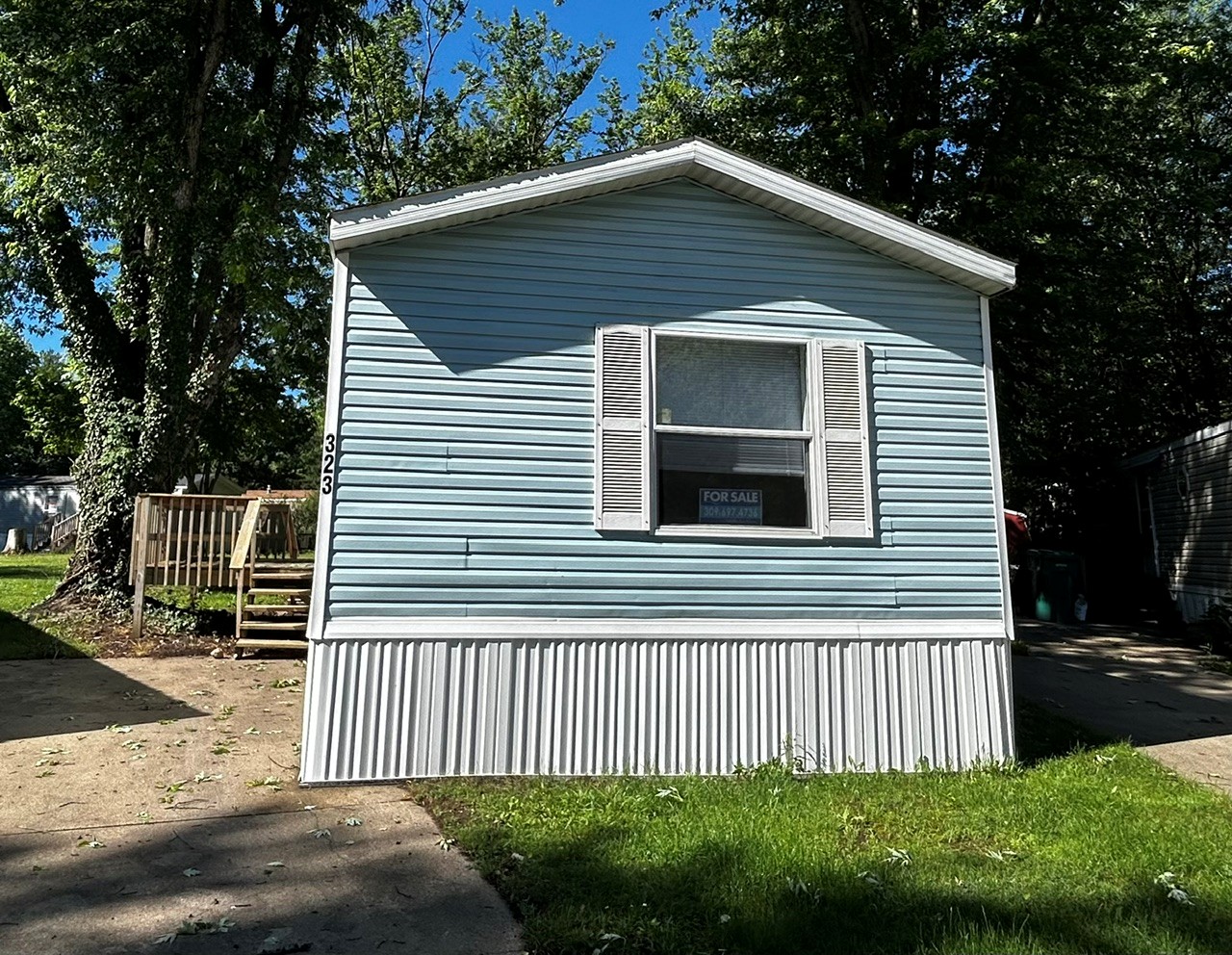 A photo of the Deluxe Lake Estates Home