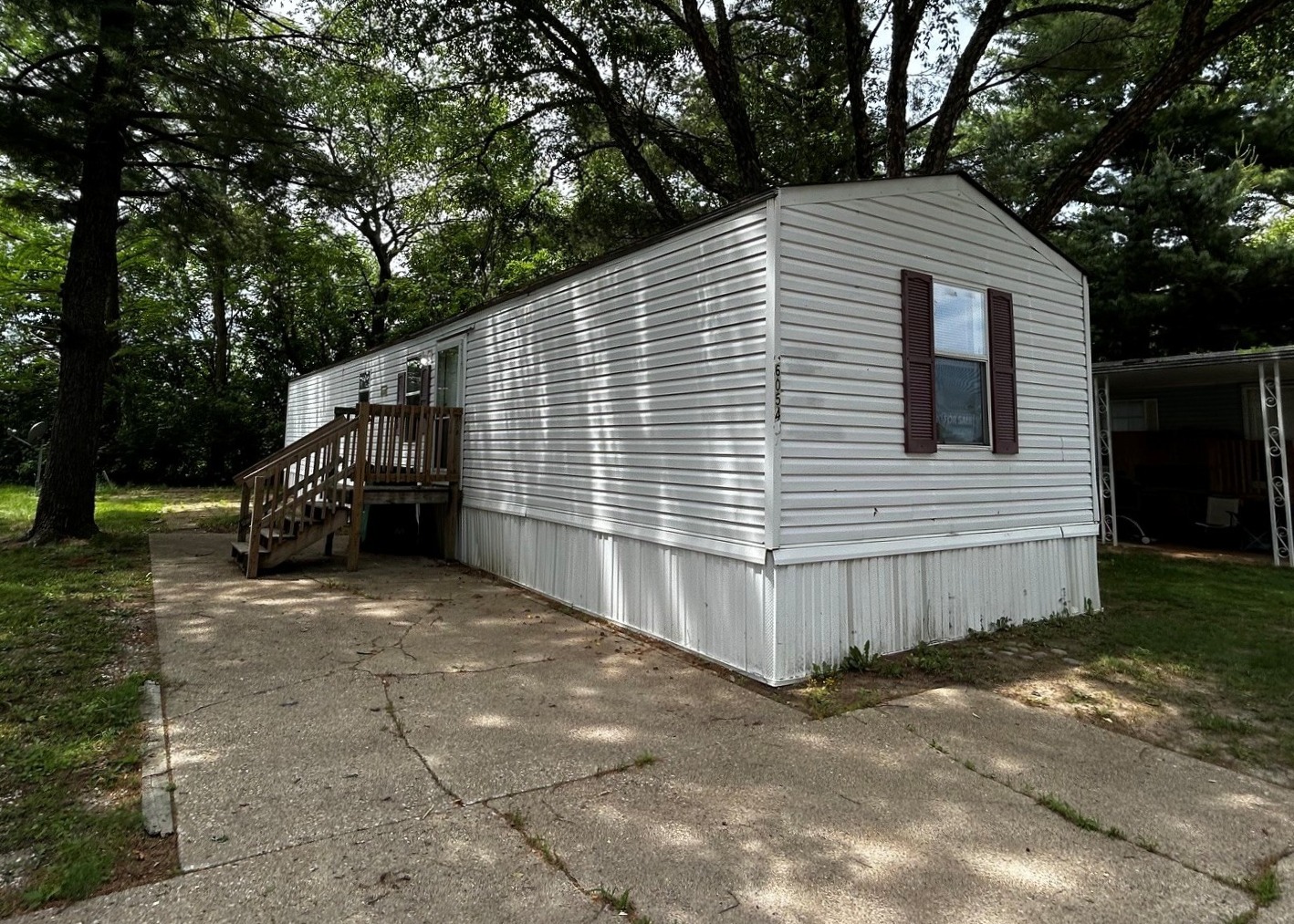 A photo of the Deluxe Lake Estates Home