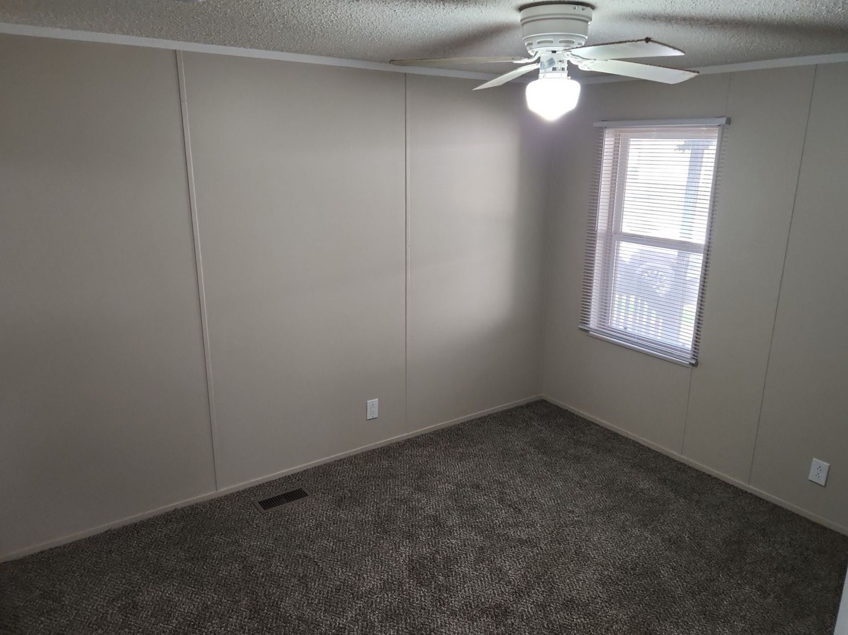 A photo of the Springdale Lake Home