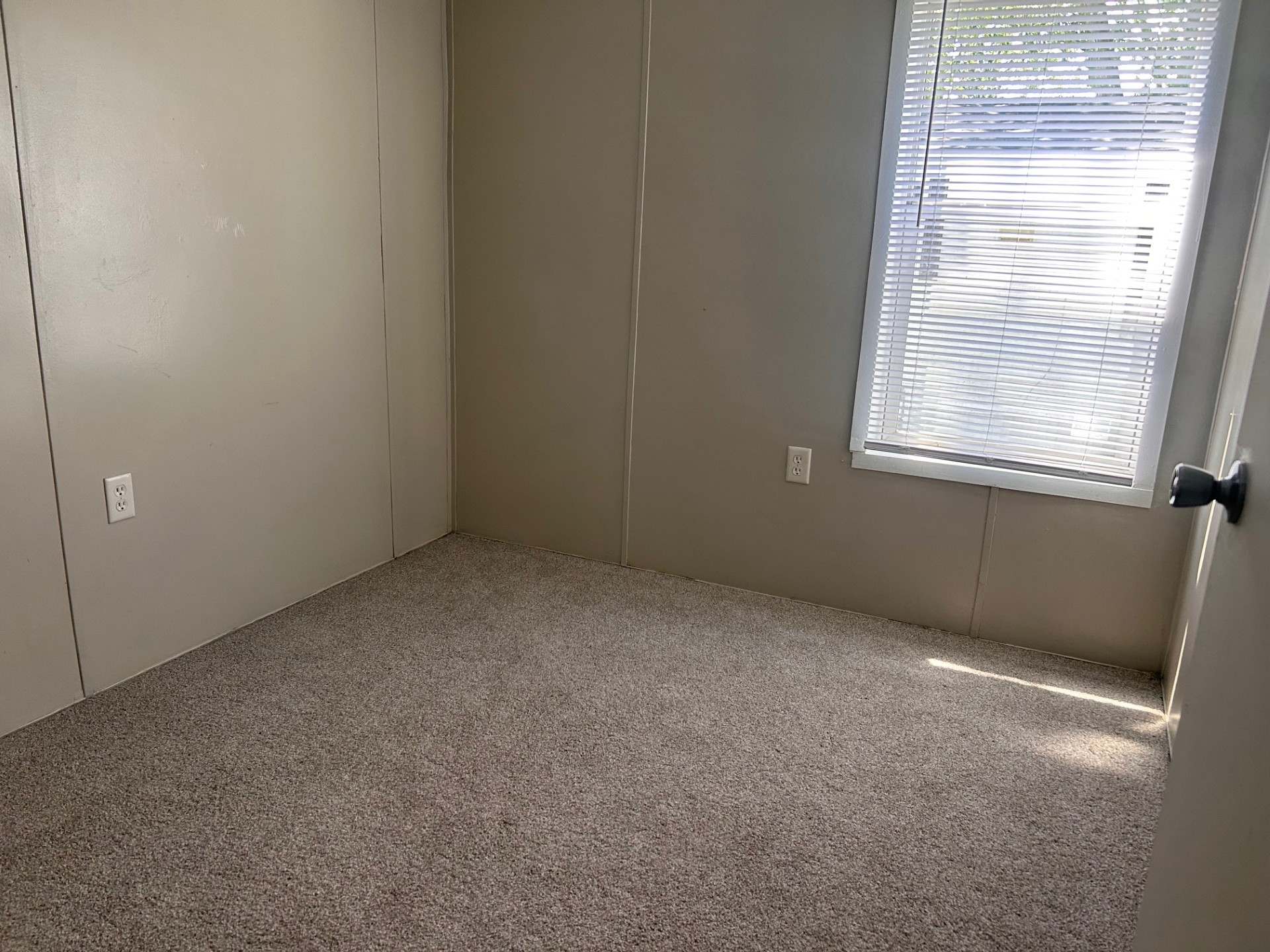 A photo of the Oakwood Home