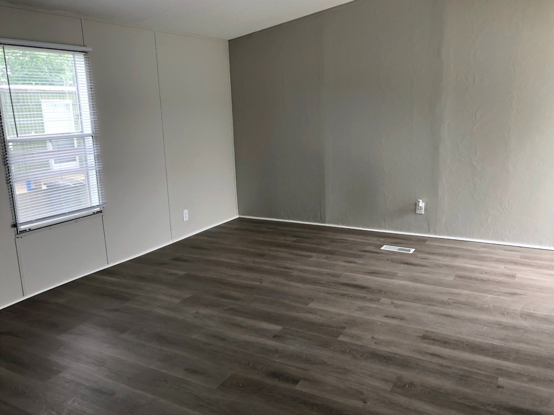 A photo of the Maplewood Home