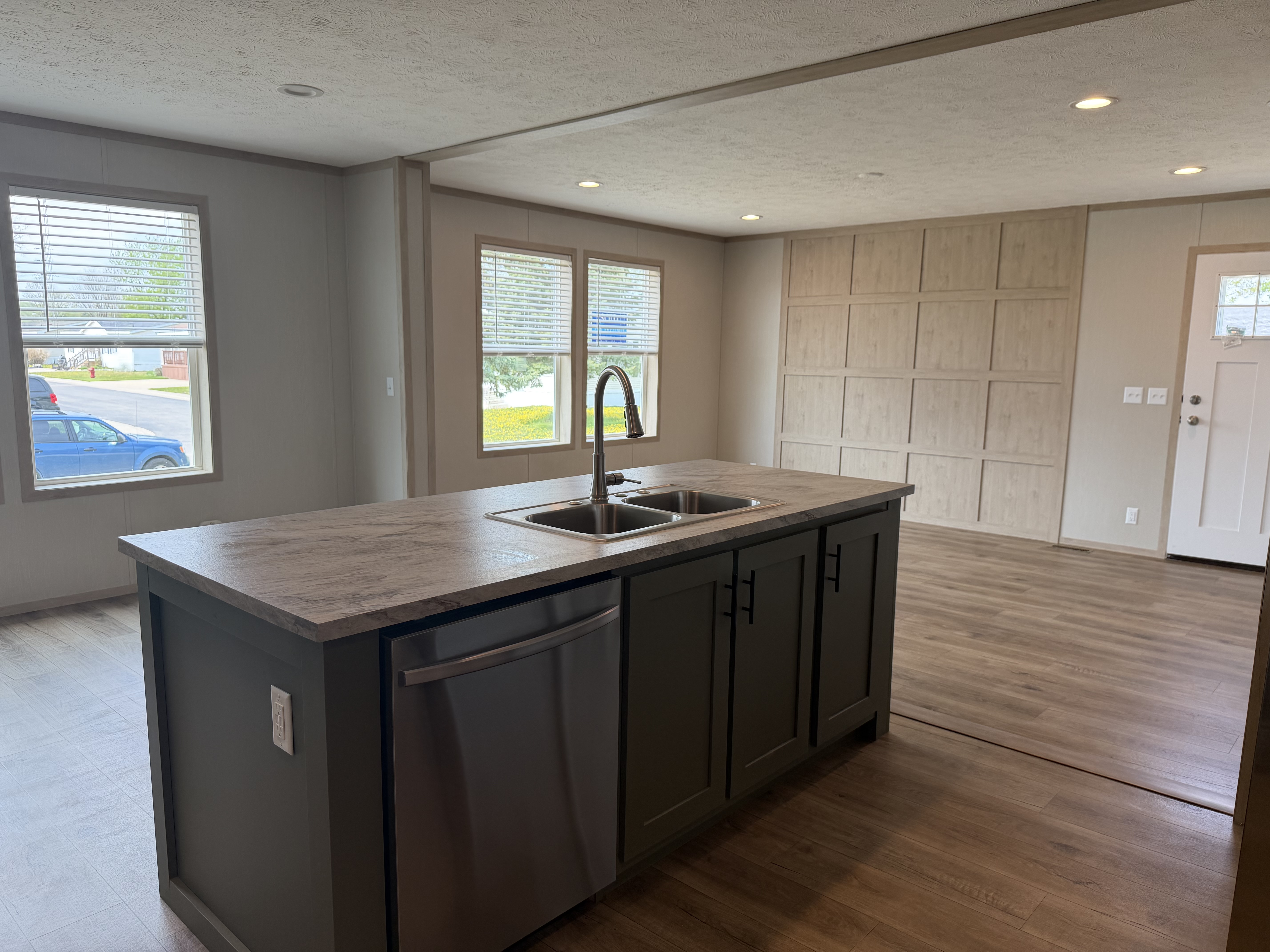A photo of the Glen Ridge Home