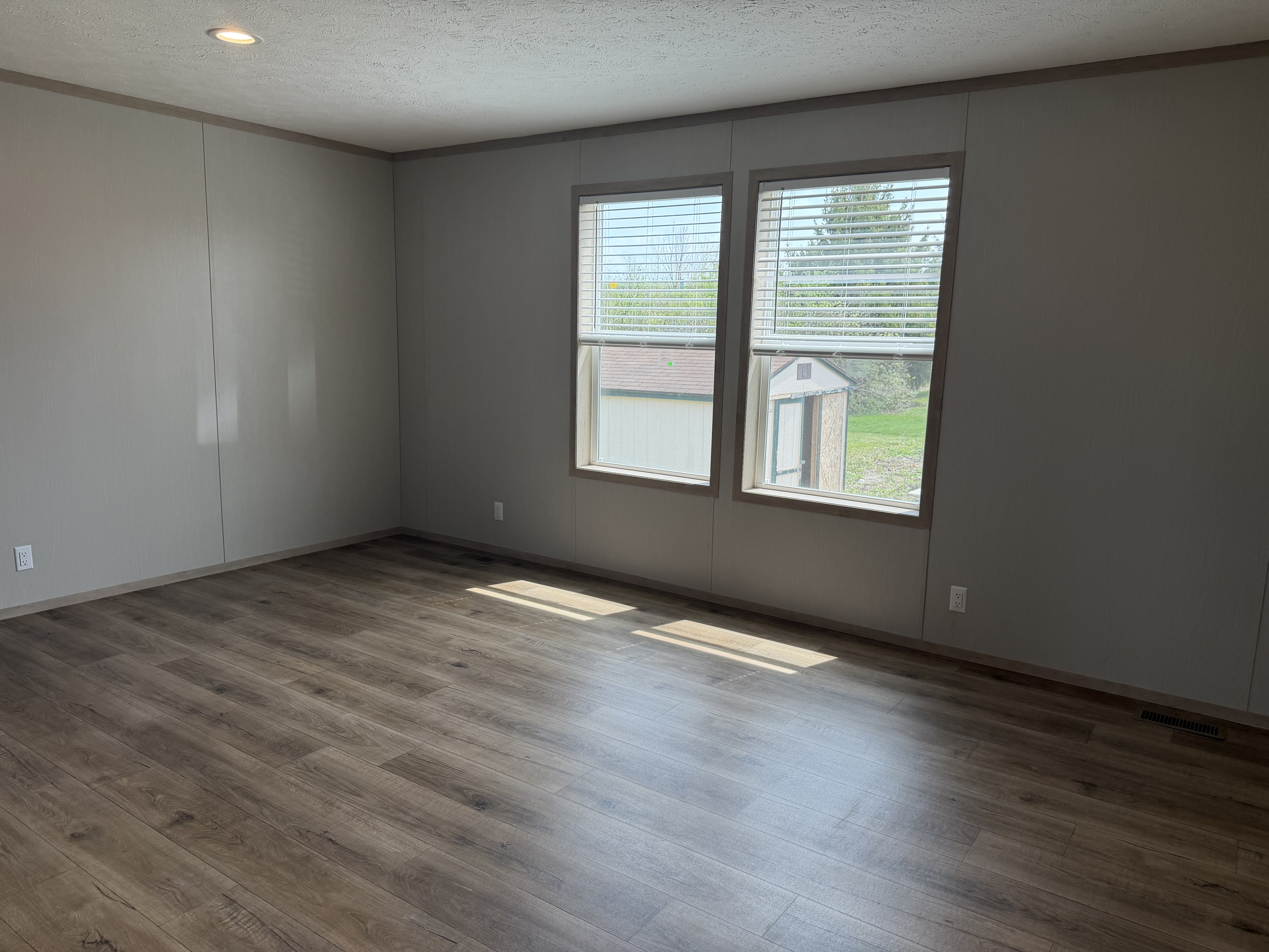 A photo of the Glen Ridge Home