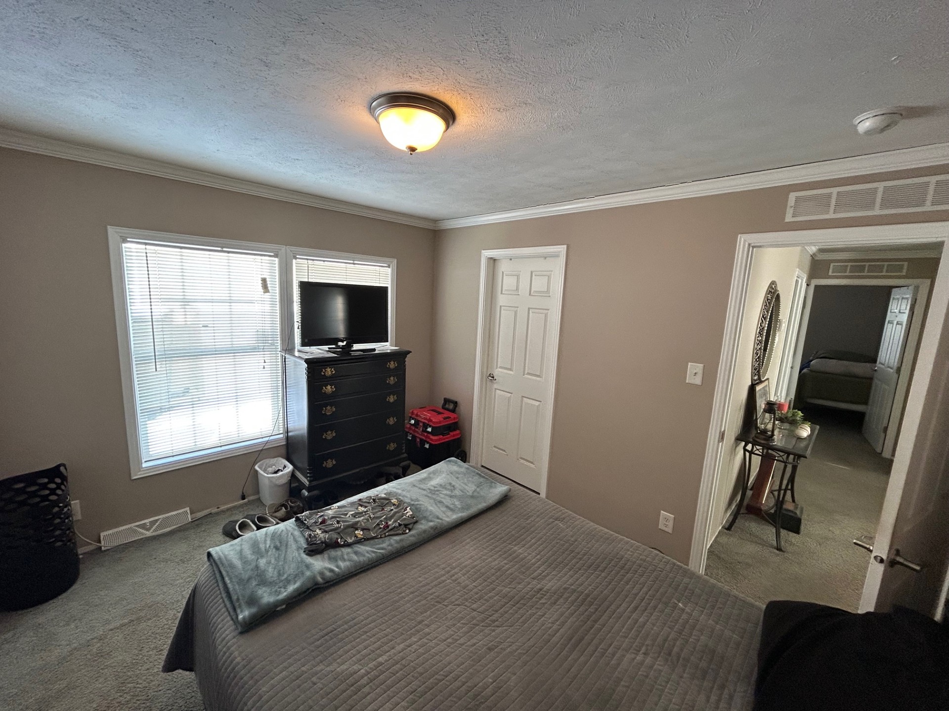 A photo of the Valley Forge Crossing Home